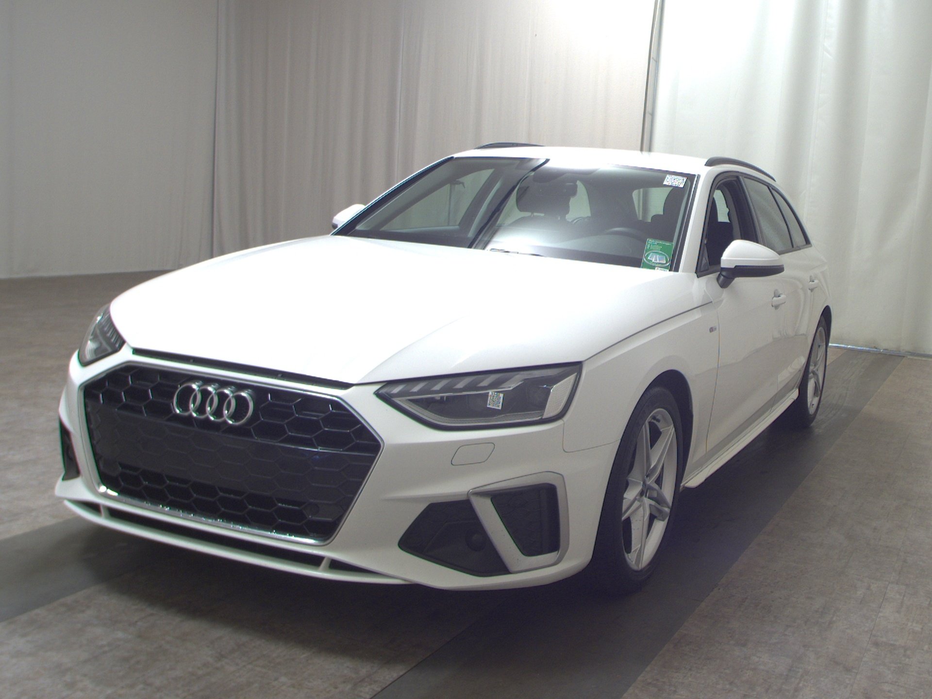 Audi A4 Avant 35 TDI S-Line Matrix-LED Navi AHK vc 2
