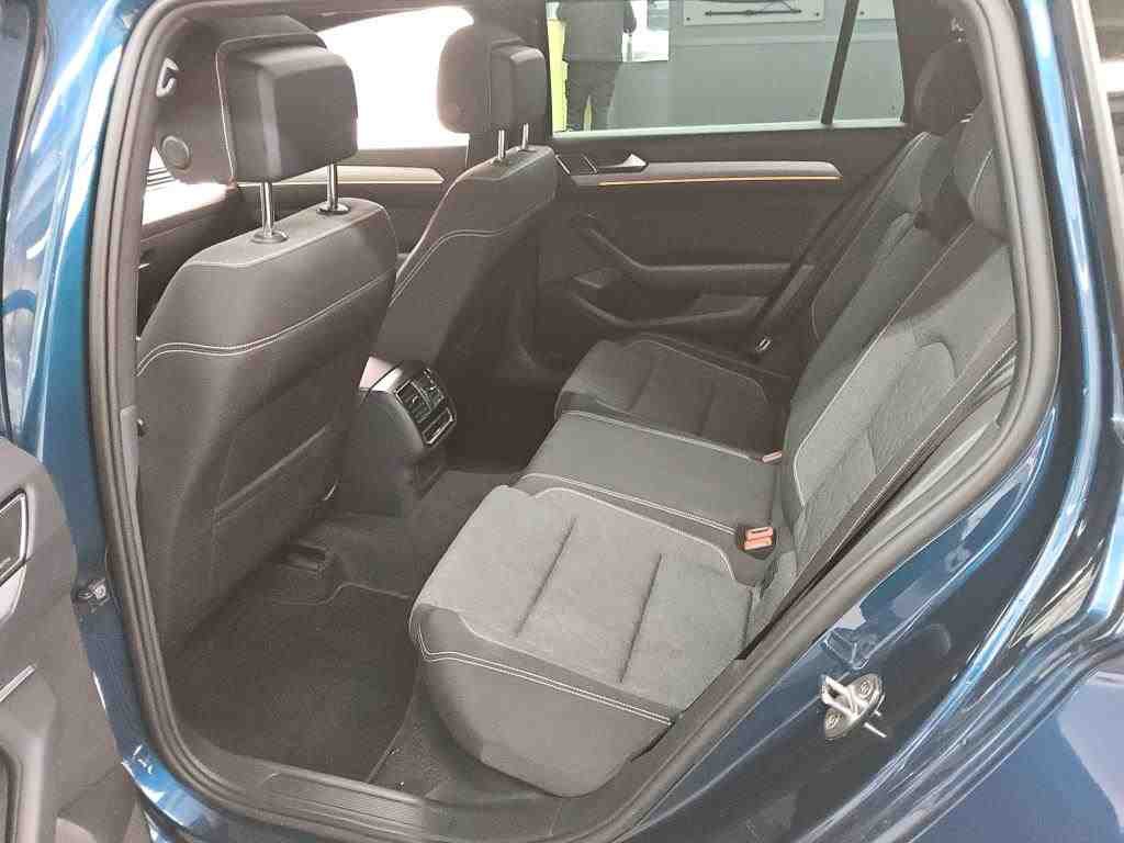 Volkswagen Passat Business NAVI LED AID PANO SHZ 7