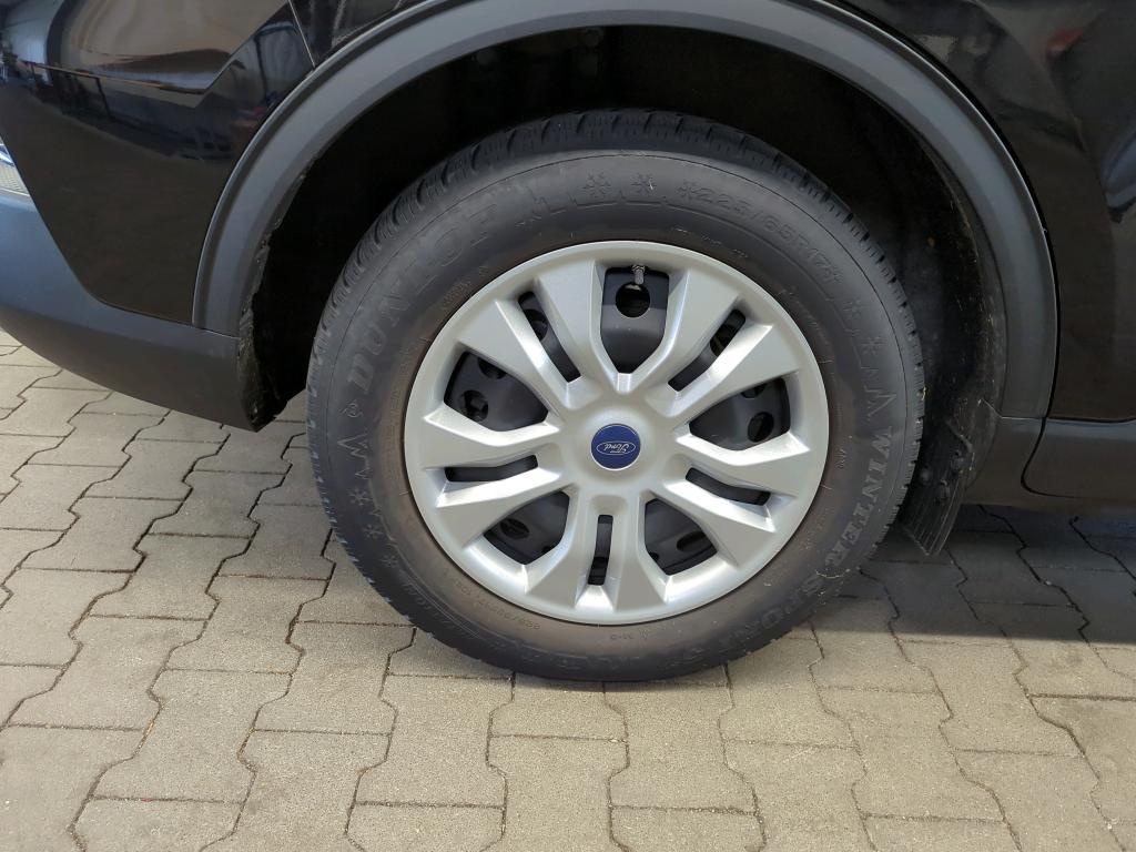 Ford Kuga 2.0 EB Cool&Connect NAVI SHZ PDC AHK 12