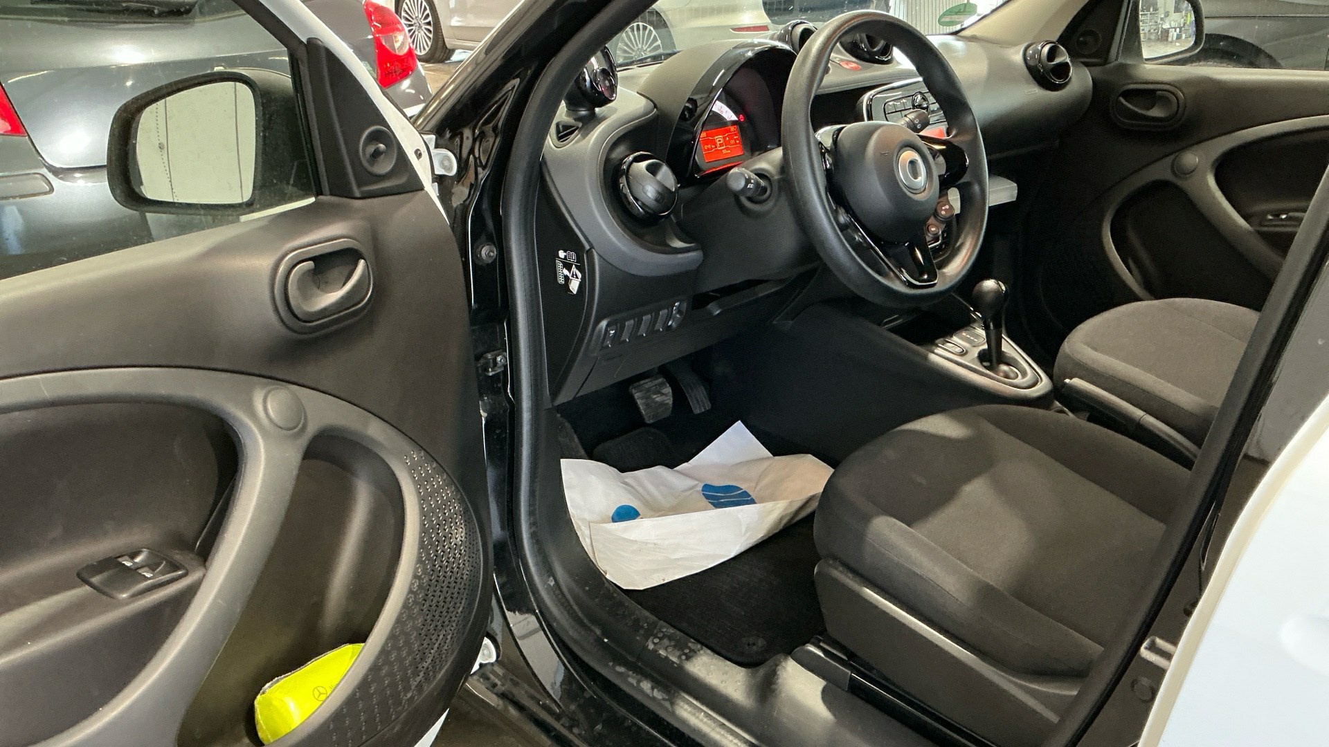 Smart ForFour LED 6