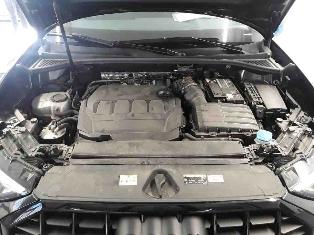 Audi Q3 2.0 TDI S-Line NAVI LED VIRTUAL SPORTSITZE SHZ 11