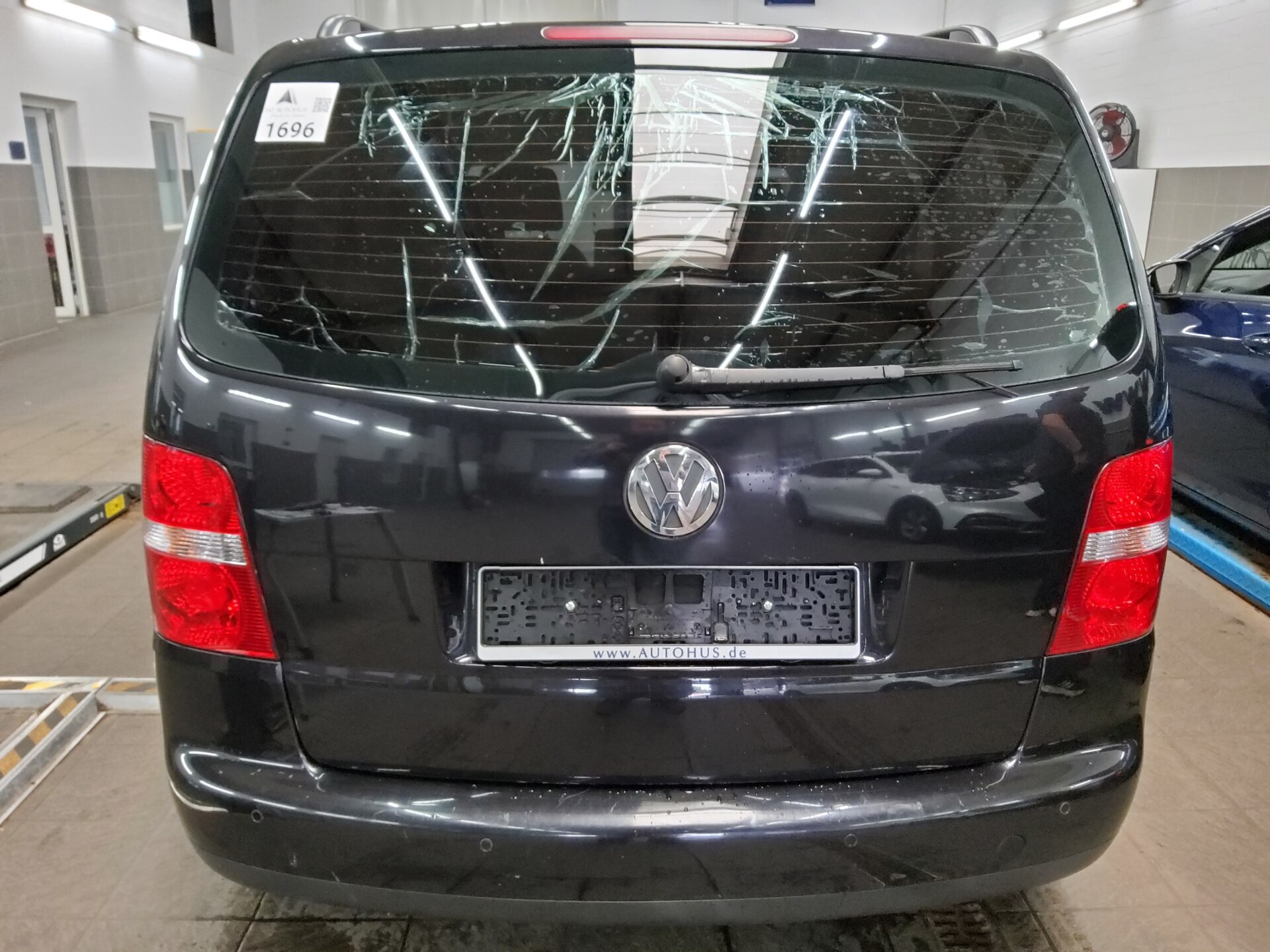 Volkswagen Touran 2.0 TDI Trendline PDC Klima 10
