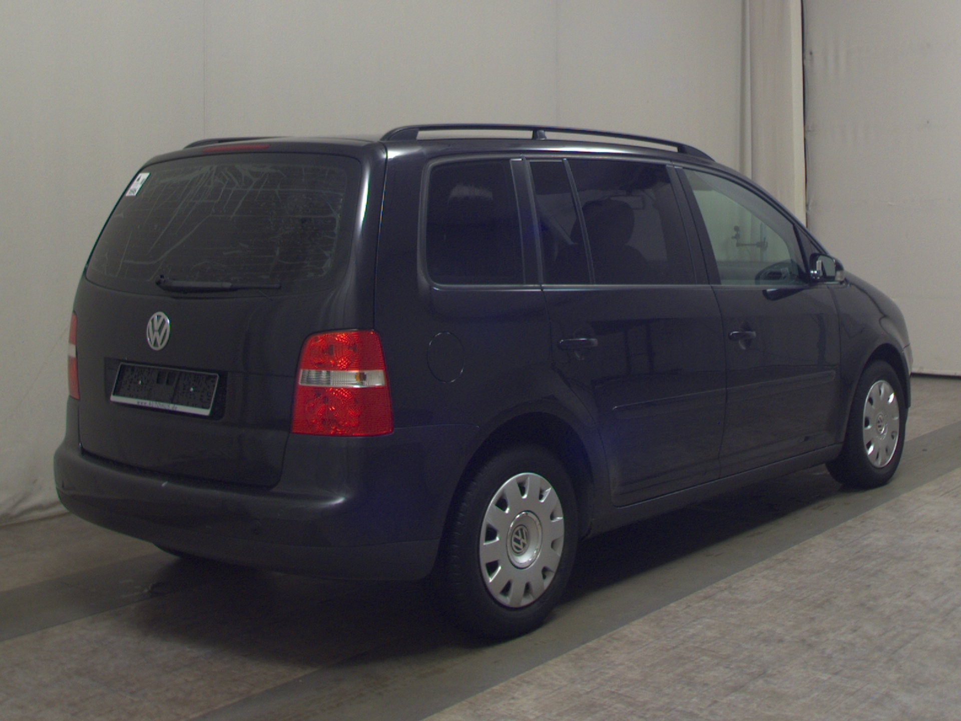 Volkswagen Touran 2.0 TDI Trendline PDC Klima 4