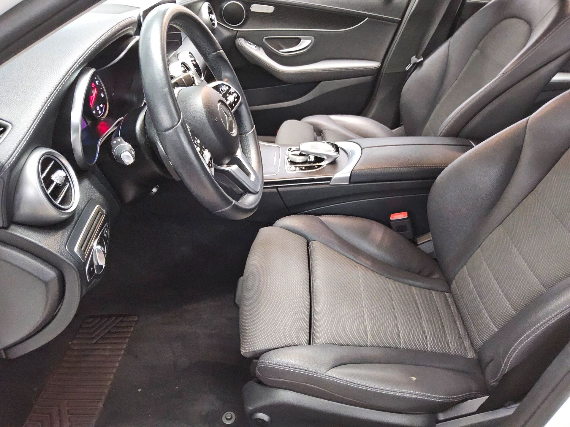 Mercedes-Benz C 220 T d Avantgarde T-Leder Navi Shz 8