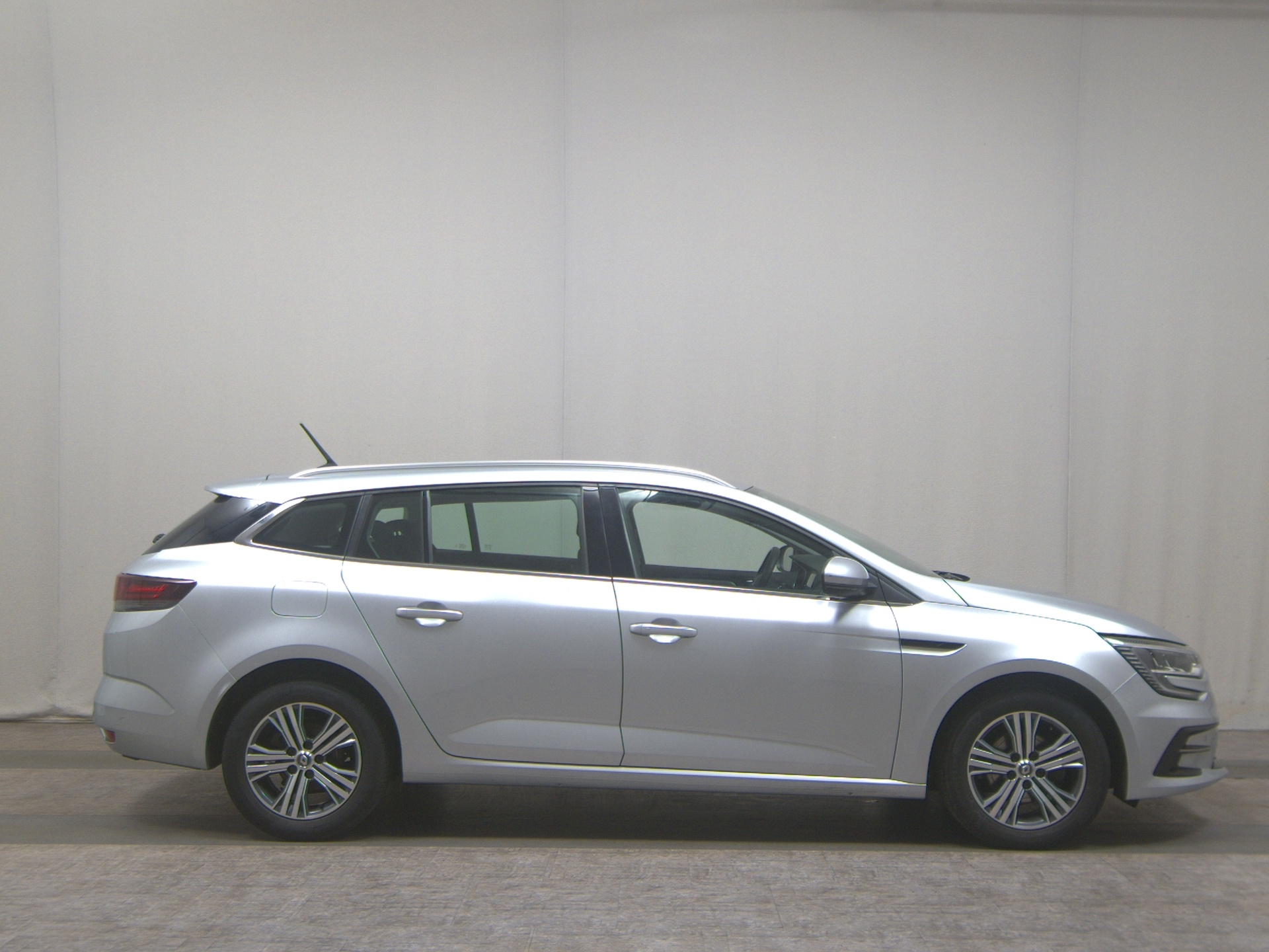 Renault Megane Grandtour 1.5 BLUE dCi Equilibre Navi LED T-Leder RFK SHZ