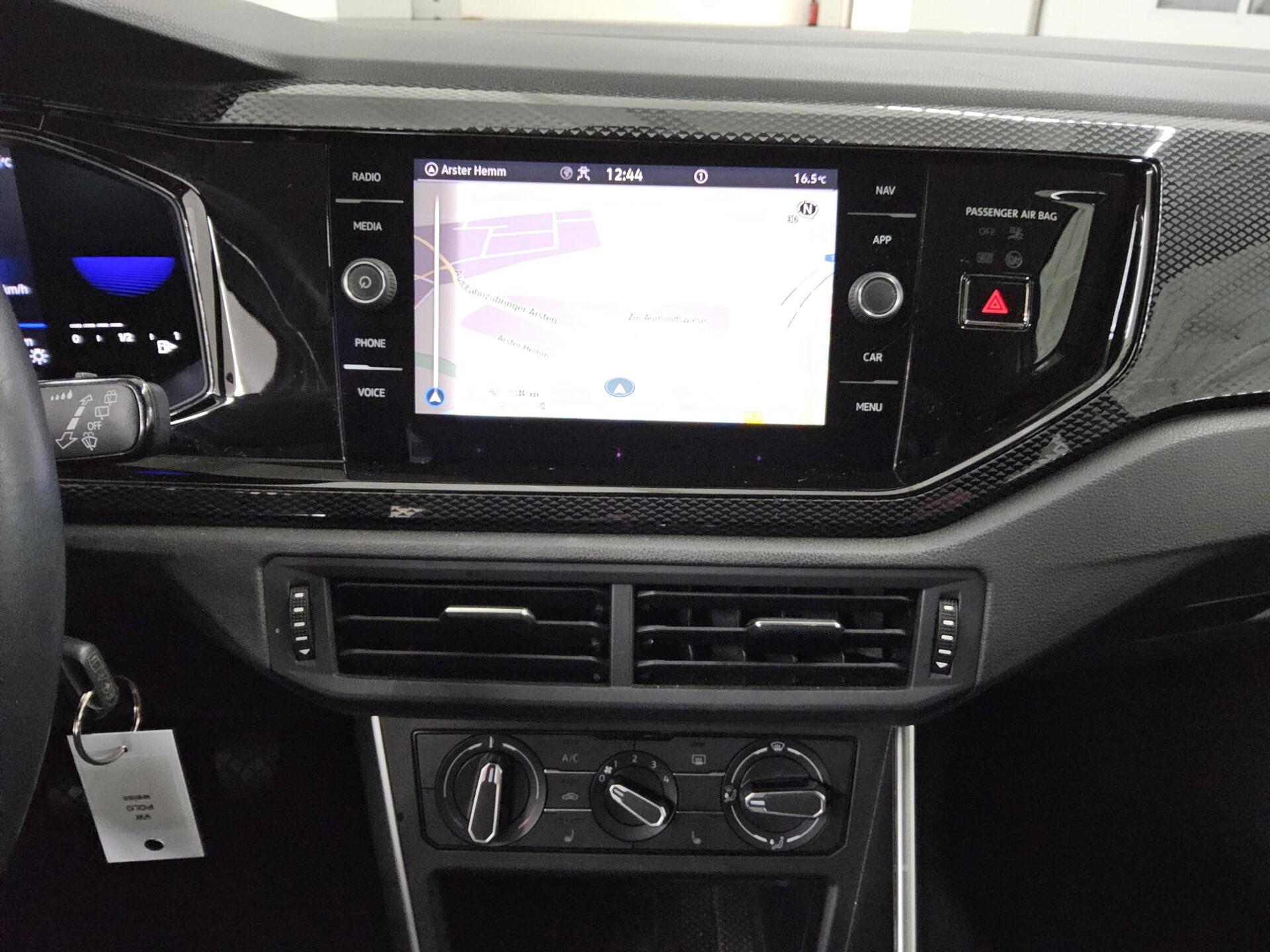 Volkswagen Polo 1.0 TSI Life Navi LED DC Shz PDC 7