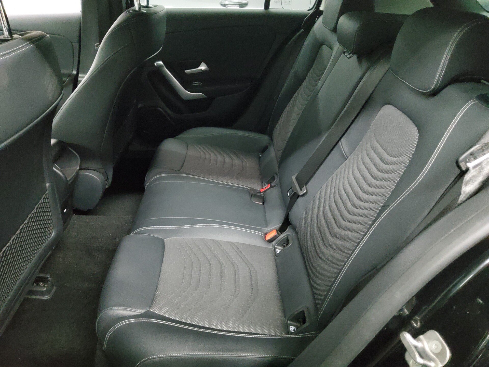 Mercedes-Benz A 200 Progressive T-Leder Navi LED RfK PDC Shz 13