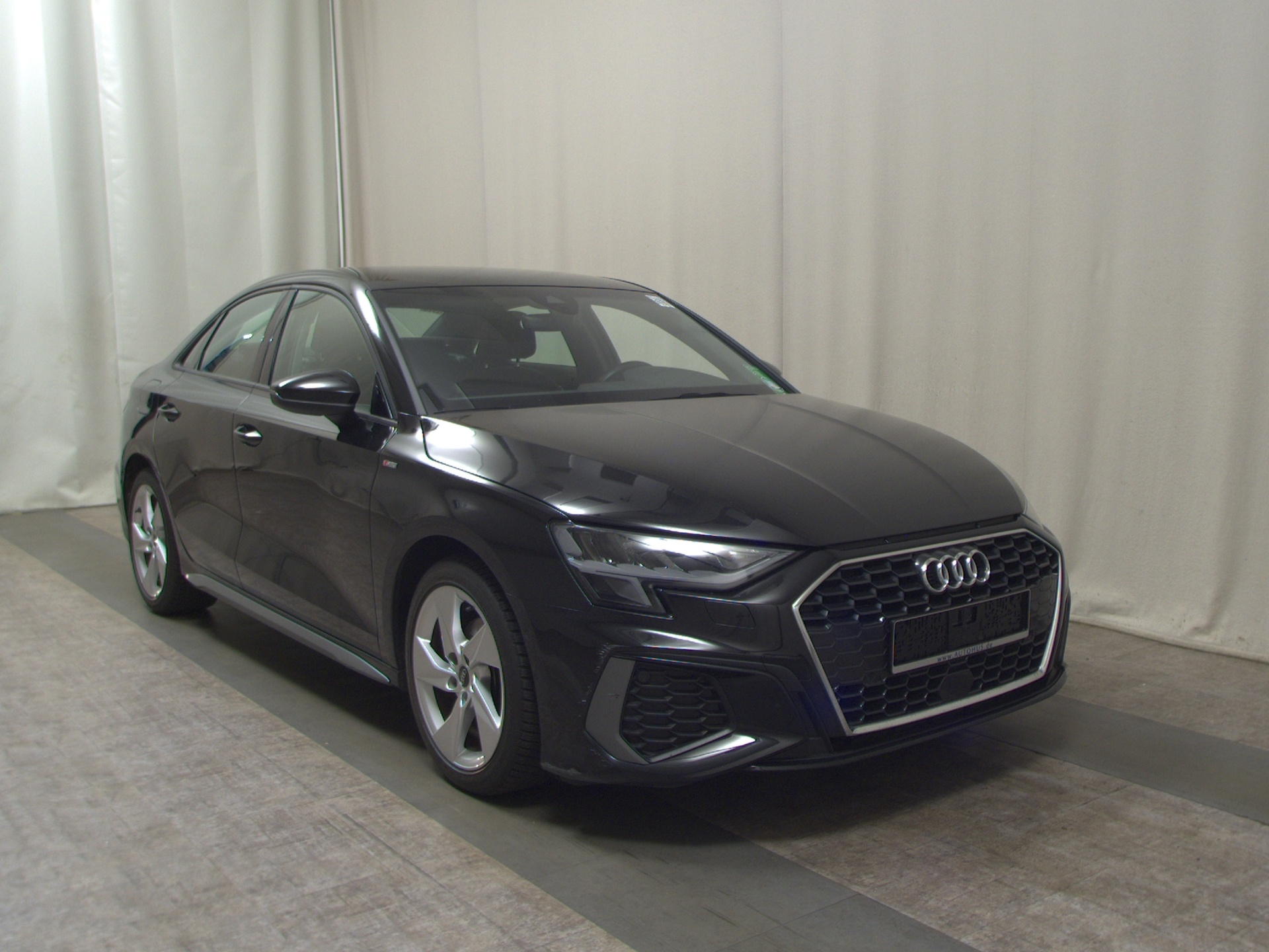 Audi A3 35 TFSI S-Line Leder Navi LED vc 3