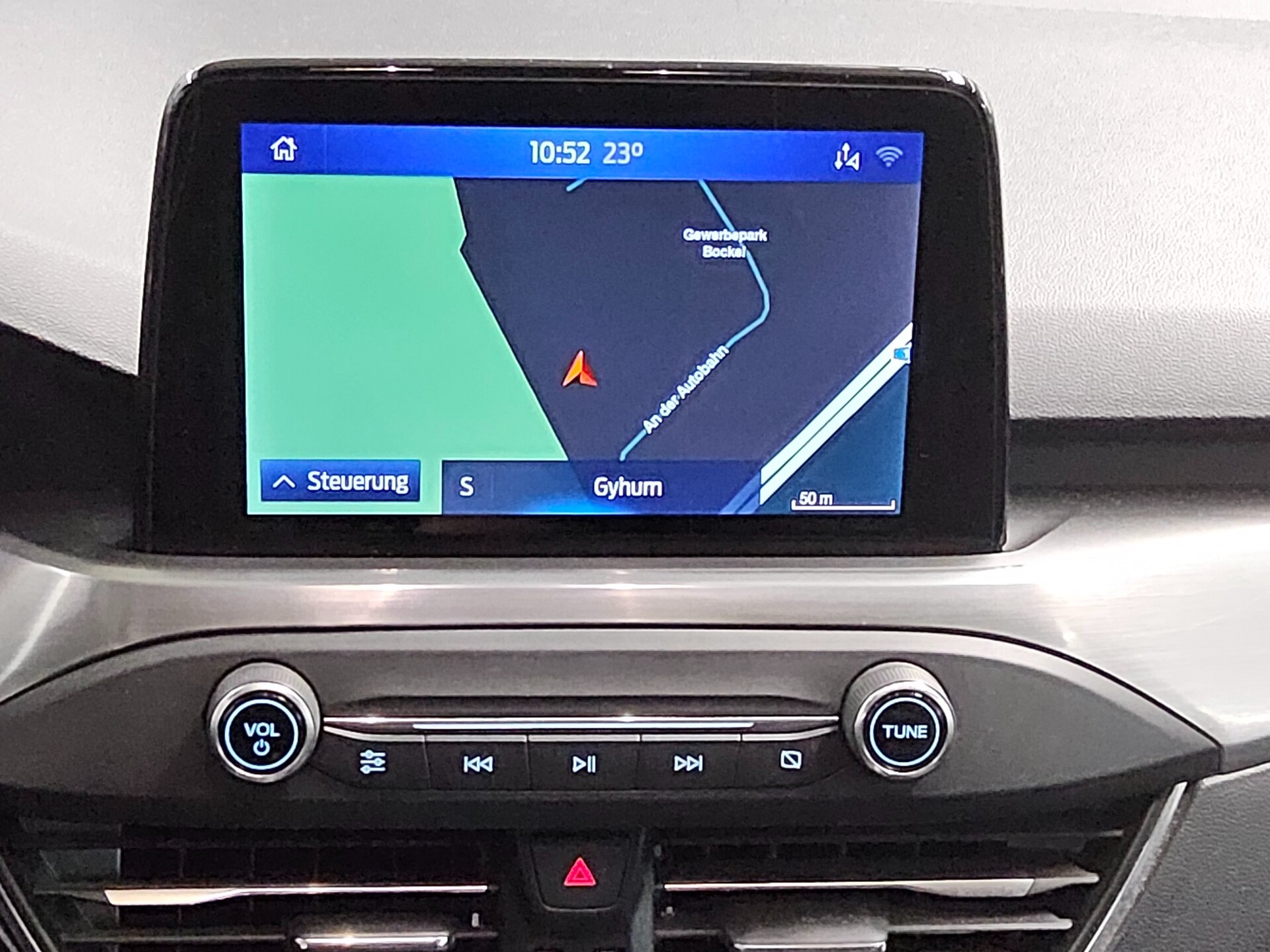 Ford Focus Turnier 2.0 EB Titanium Navi LED RfK ACC 7