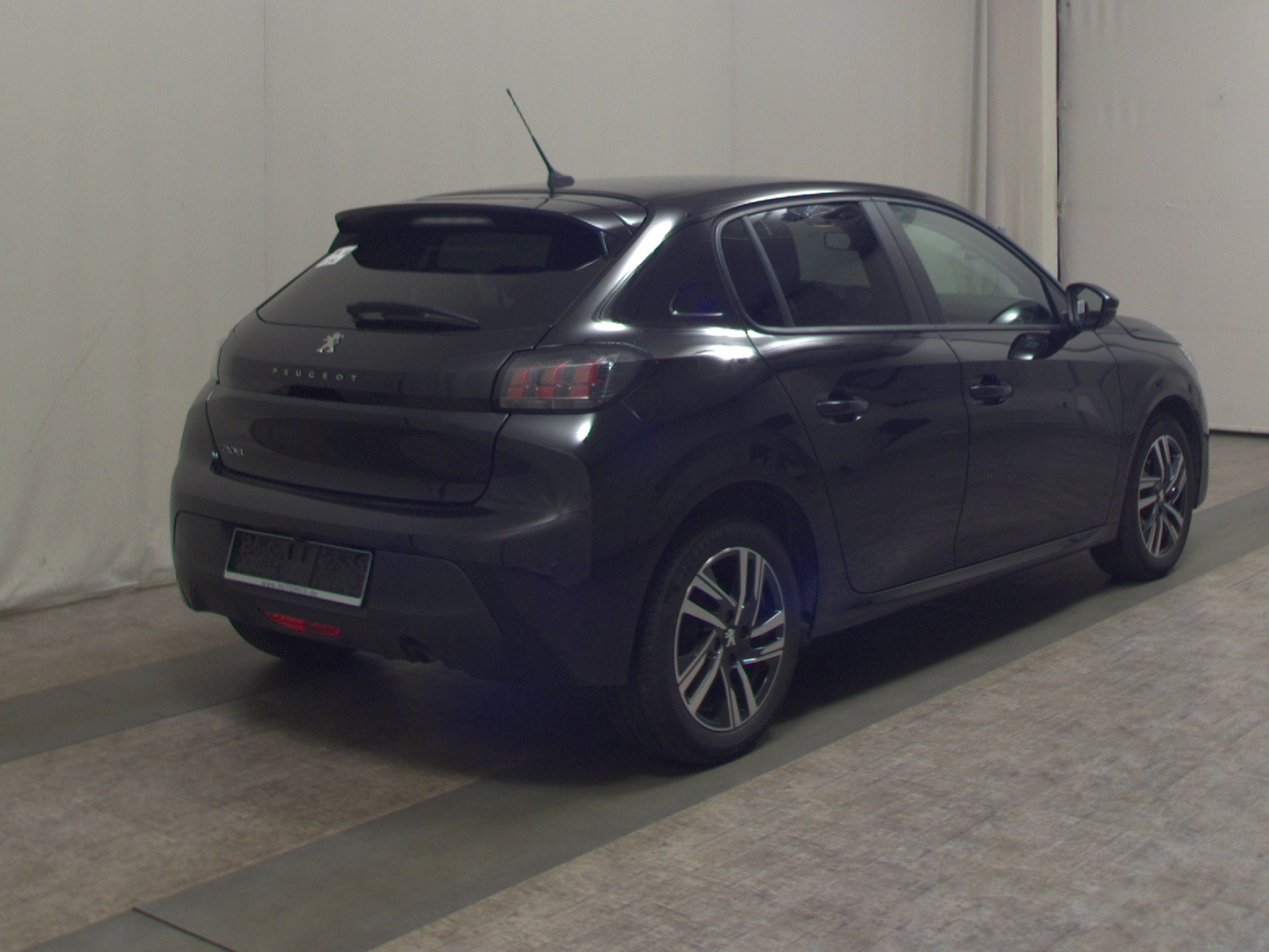 Peugeot 208 1.2 PureTech LED Bluetooth PDC SHZ 4