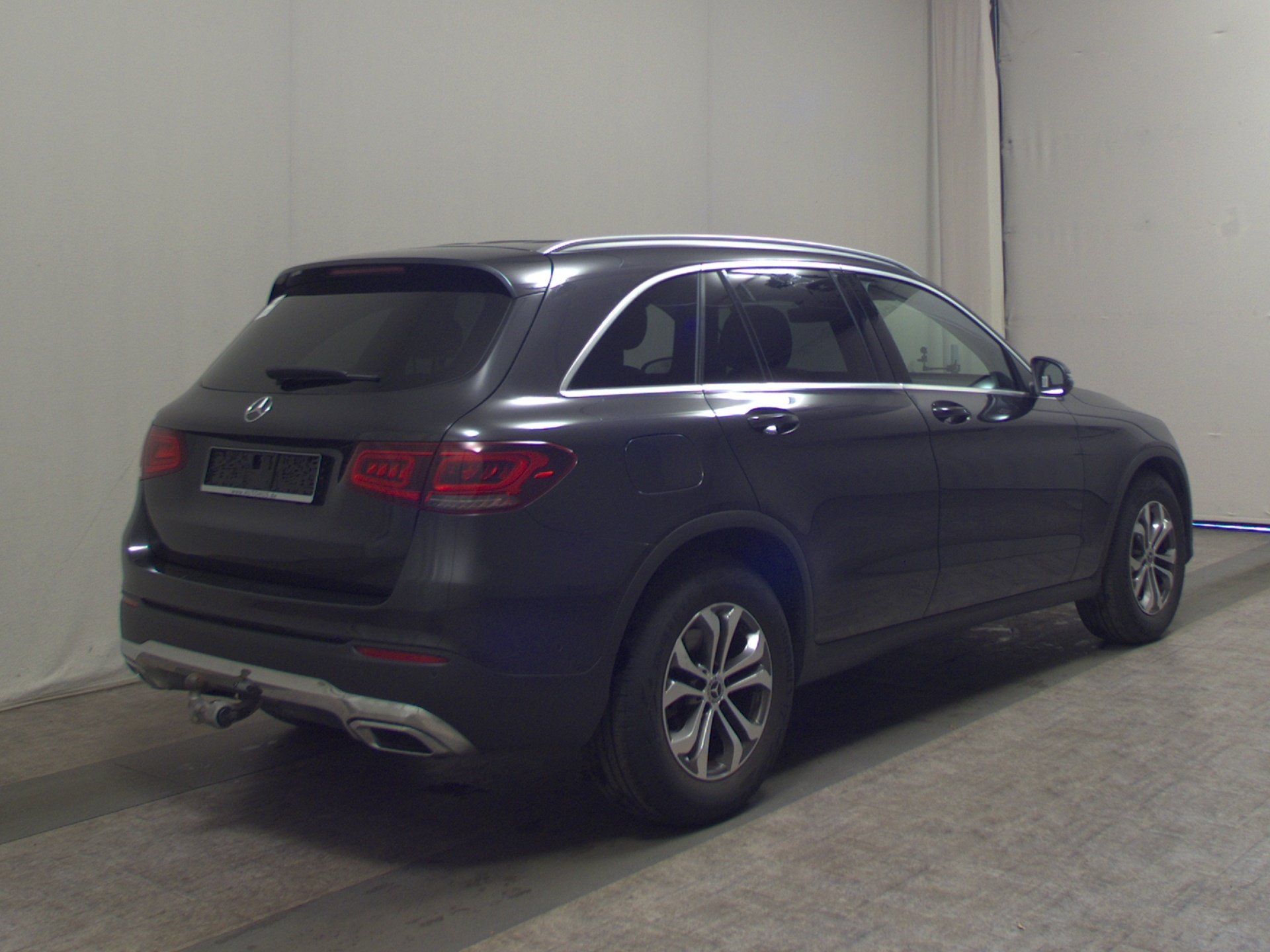 Mercedes-Benz GLC 220 d 4M Exclusive Navi LED Distr.+ RFK AHK 4