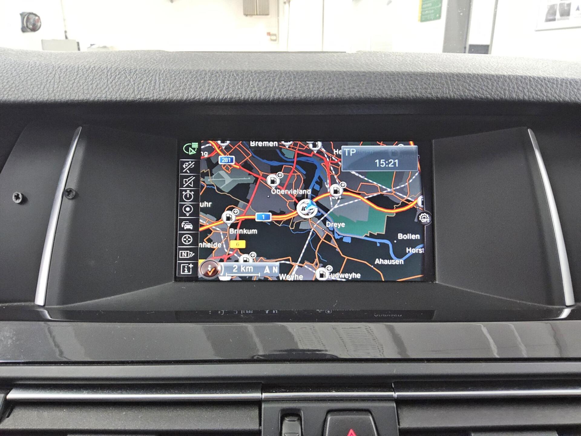 BMW 520dA Touring xDr Navi Bi-Xenon HuD HiFi 7