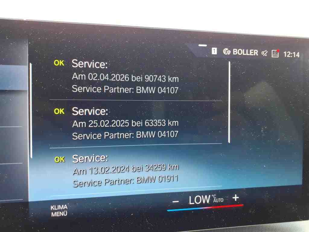 BMW 320e Touring KLIMAAUT LED SHZ PDC AHK 7