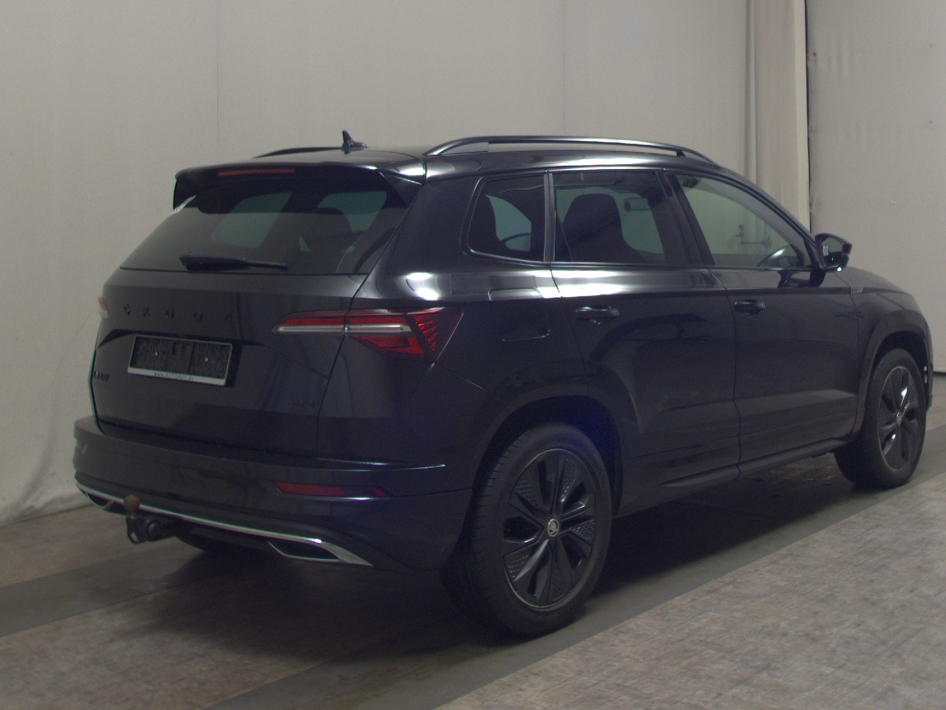 Skoda Karoq 2.0 TDI 4x4 SportLine Navi LED Virtual AHK DCC 4
