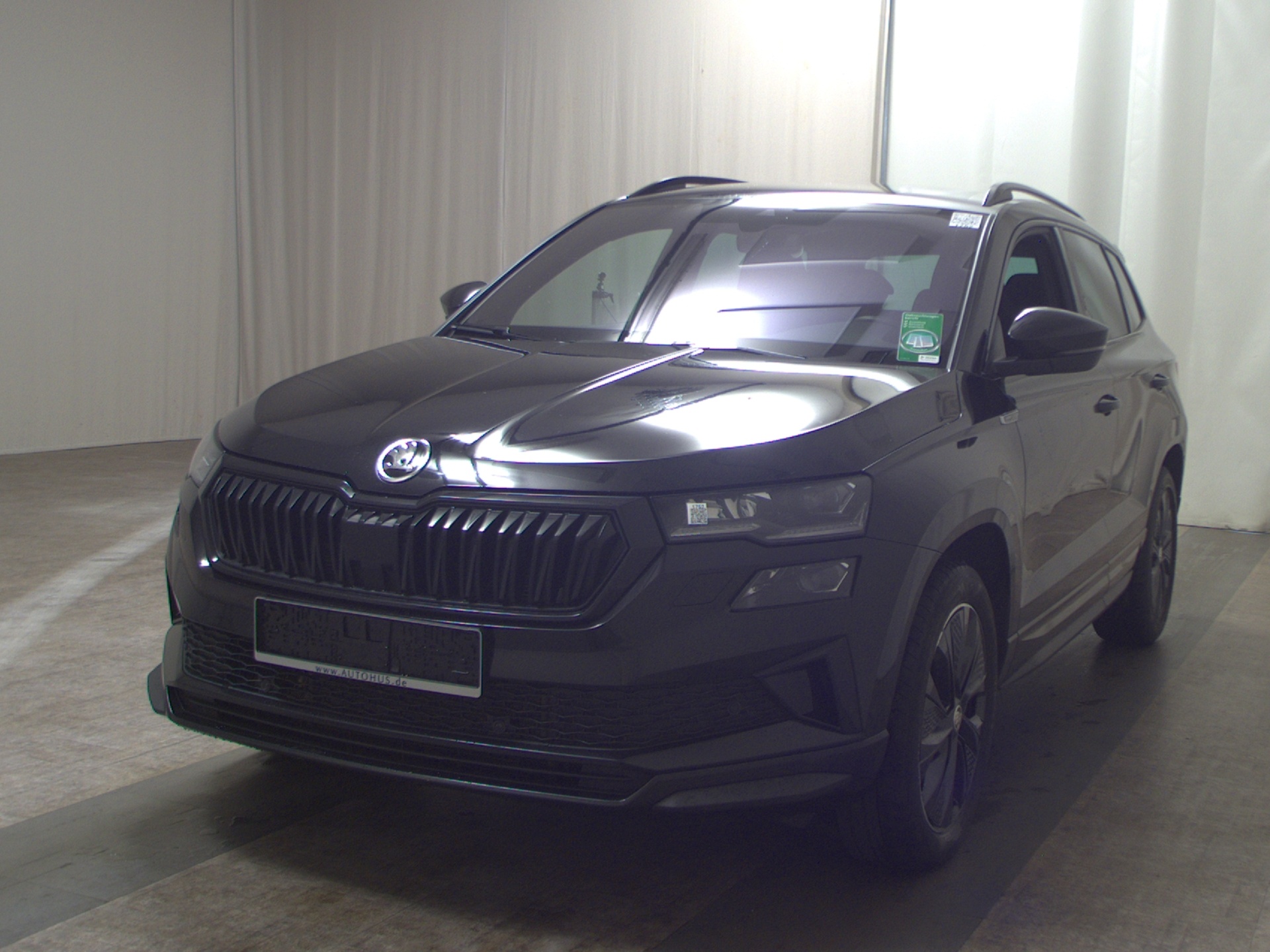 Skoda Karoq 2.0 TDI 4x4 SportLine Navi LED Virtual AHK DCC 2