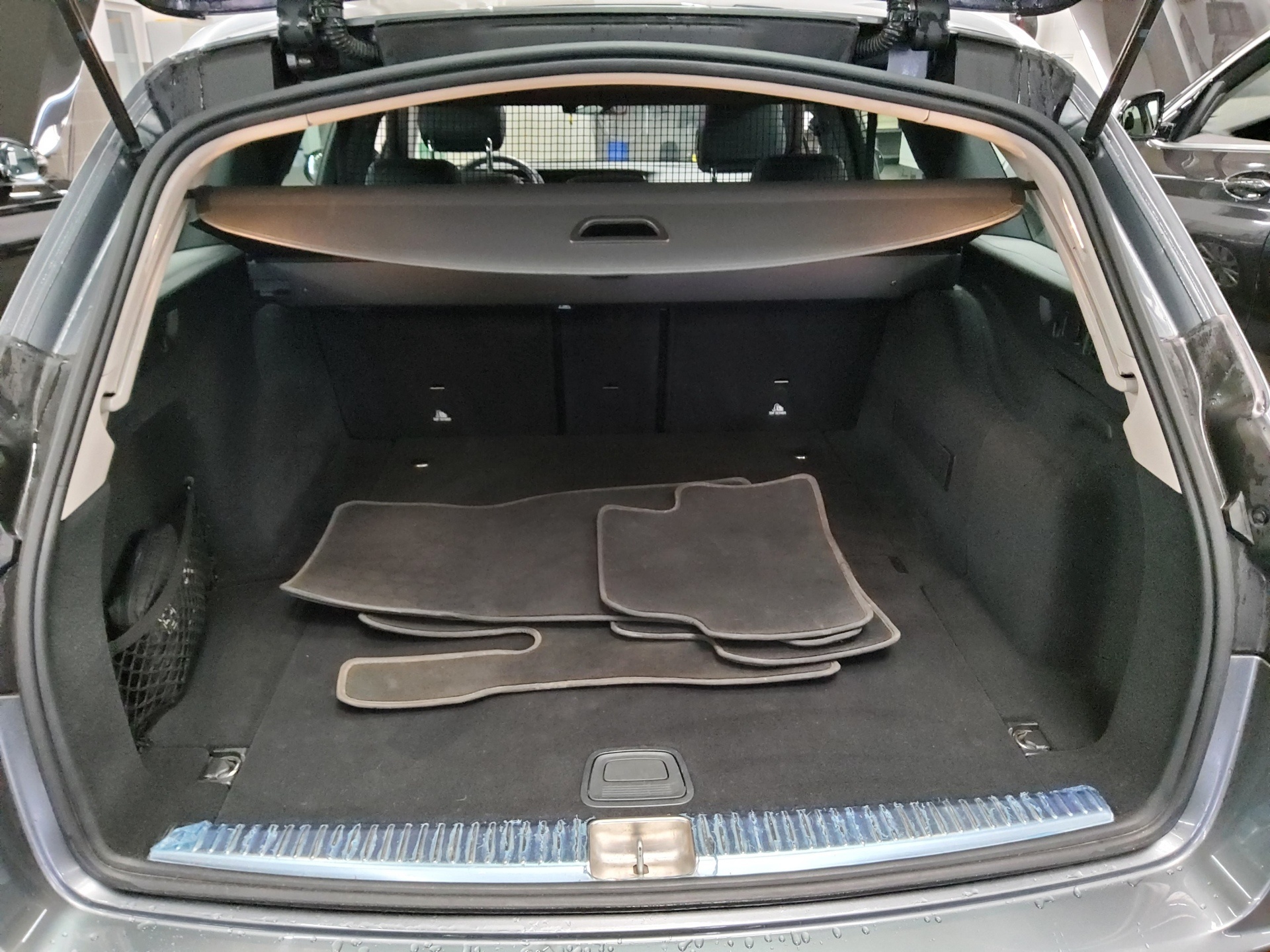 Mercedes-Benz E 220 T d Avantgarde Navi Multibeam RfK GSD 11