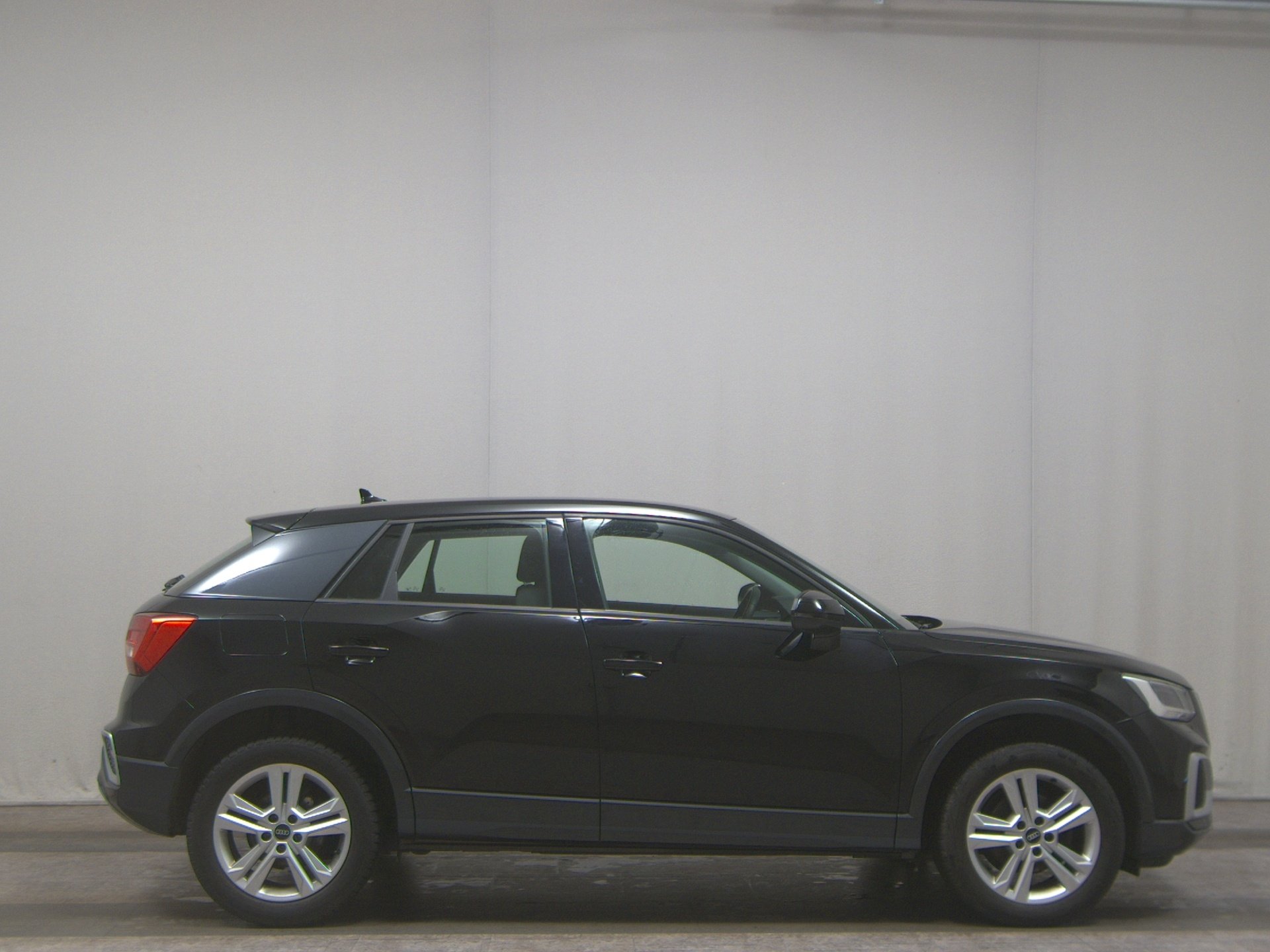 Audi Q2 35 TFSI advanced LED MMI RfK ACC DAB Shz PDC