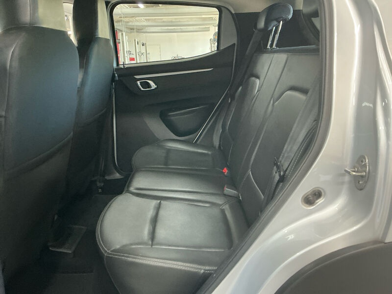 Dacia Spring NAVI PDC KAMERA 8