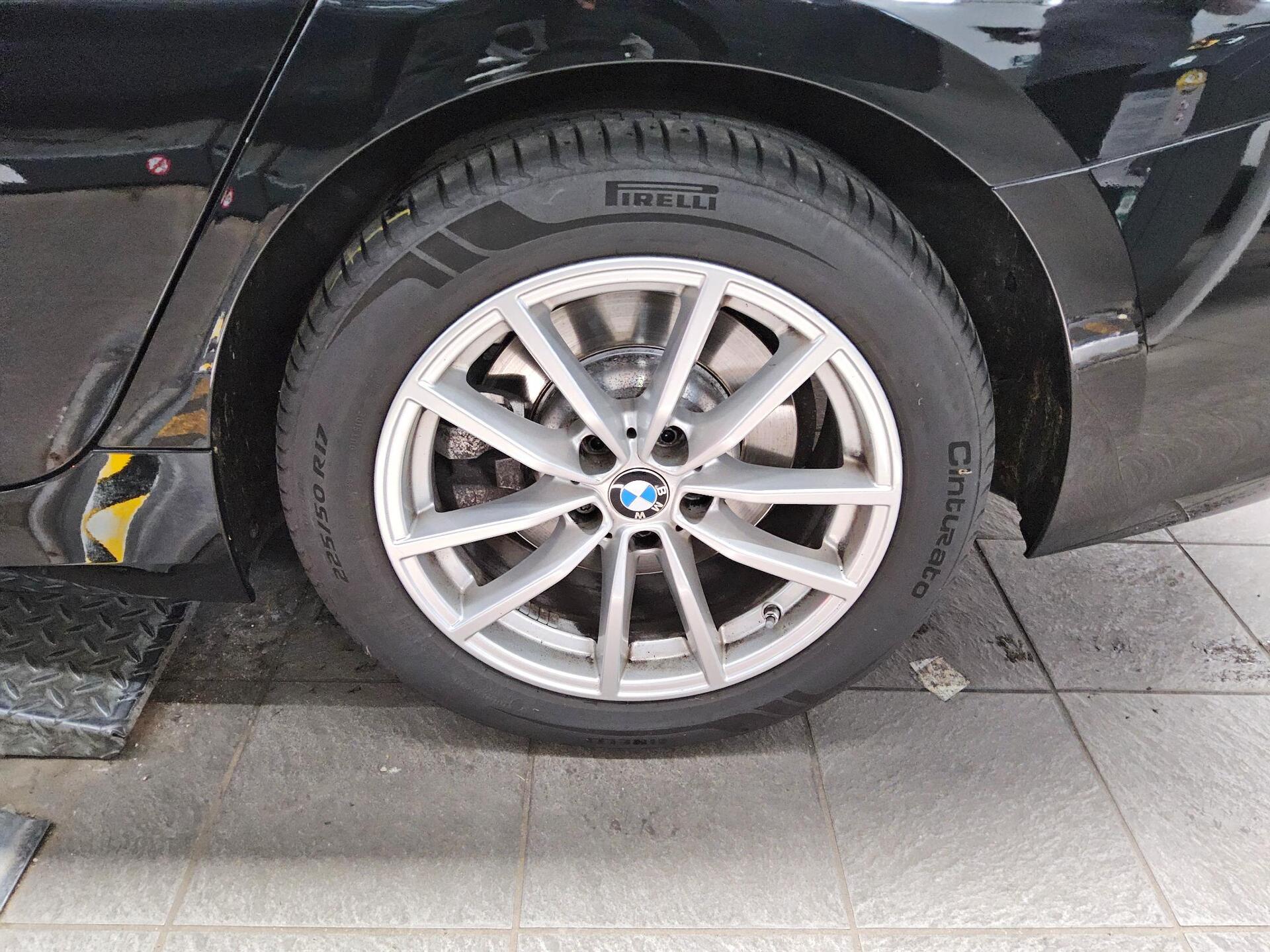 BMW 330iA Advantage Navi LED LC+ HiFi SHZ 11