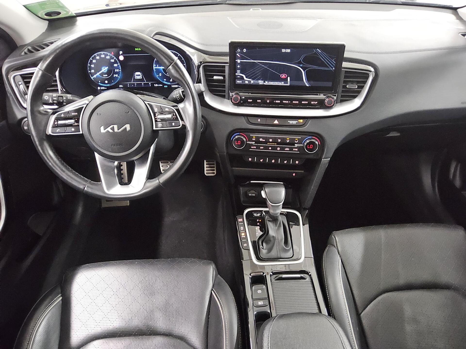 Kia cee'd Sportswagon 1.6 CRDI Platinum Navi LED Pano Leder DigiTacho 5