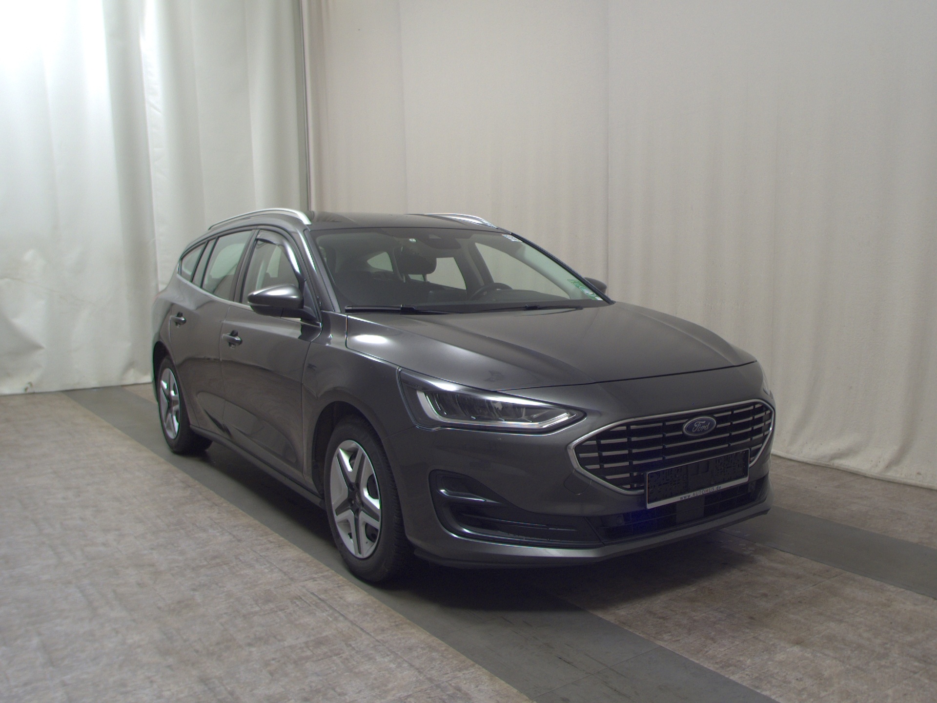 Ford Focus Turnier 1.5 EB Titanium Navi LED Shz PDC 3