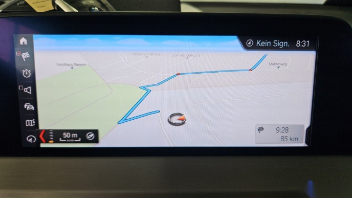 BMW X3 xDrive20d Advantage NAVI LED T-LEDER HiFi SHZ 9