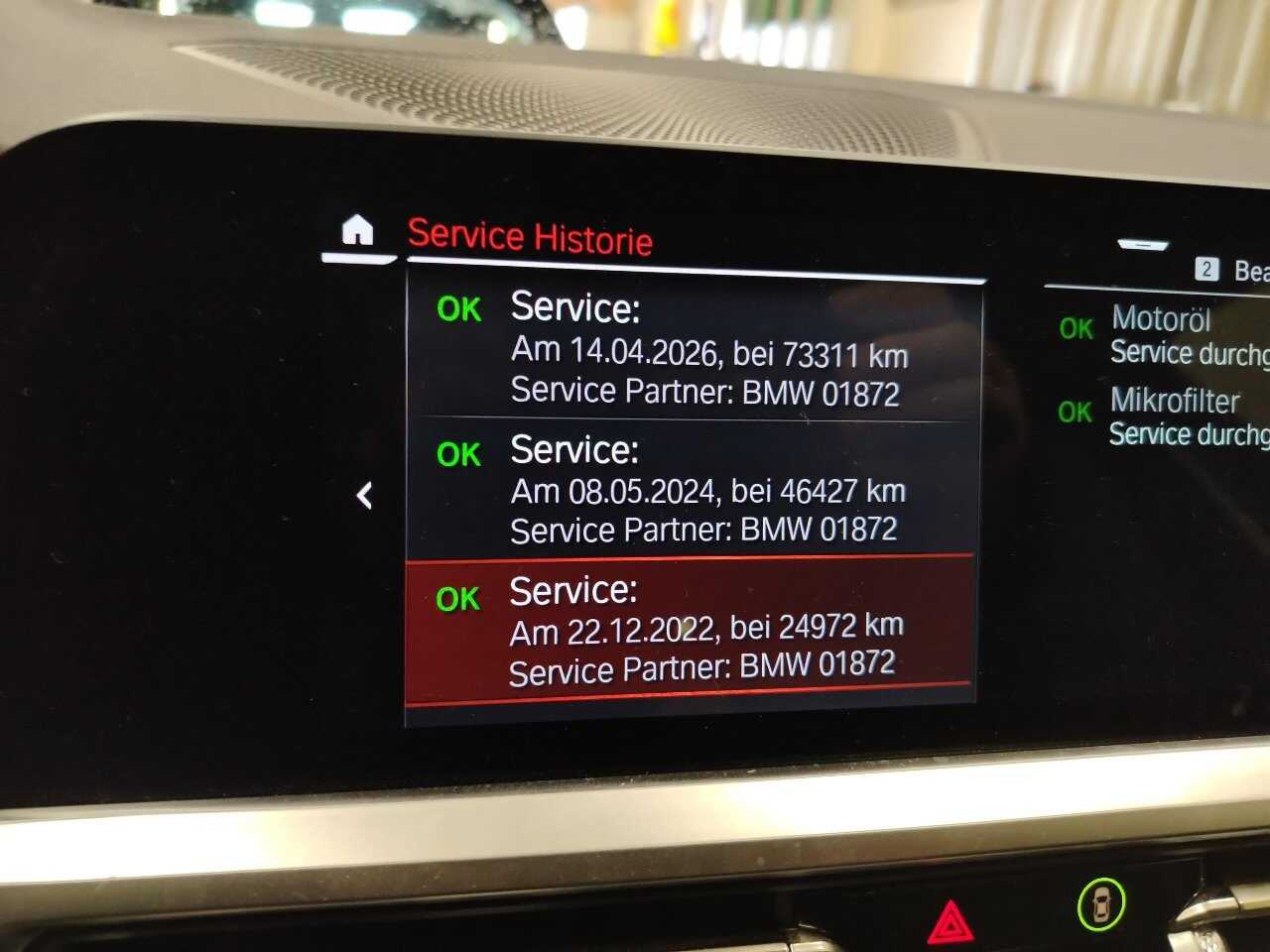 BMW 318d Touring Advantage KLIMAAUT LED SPORTSITZE PANO SHZ 10