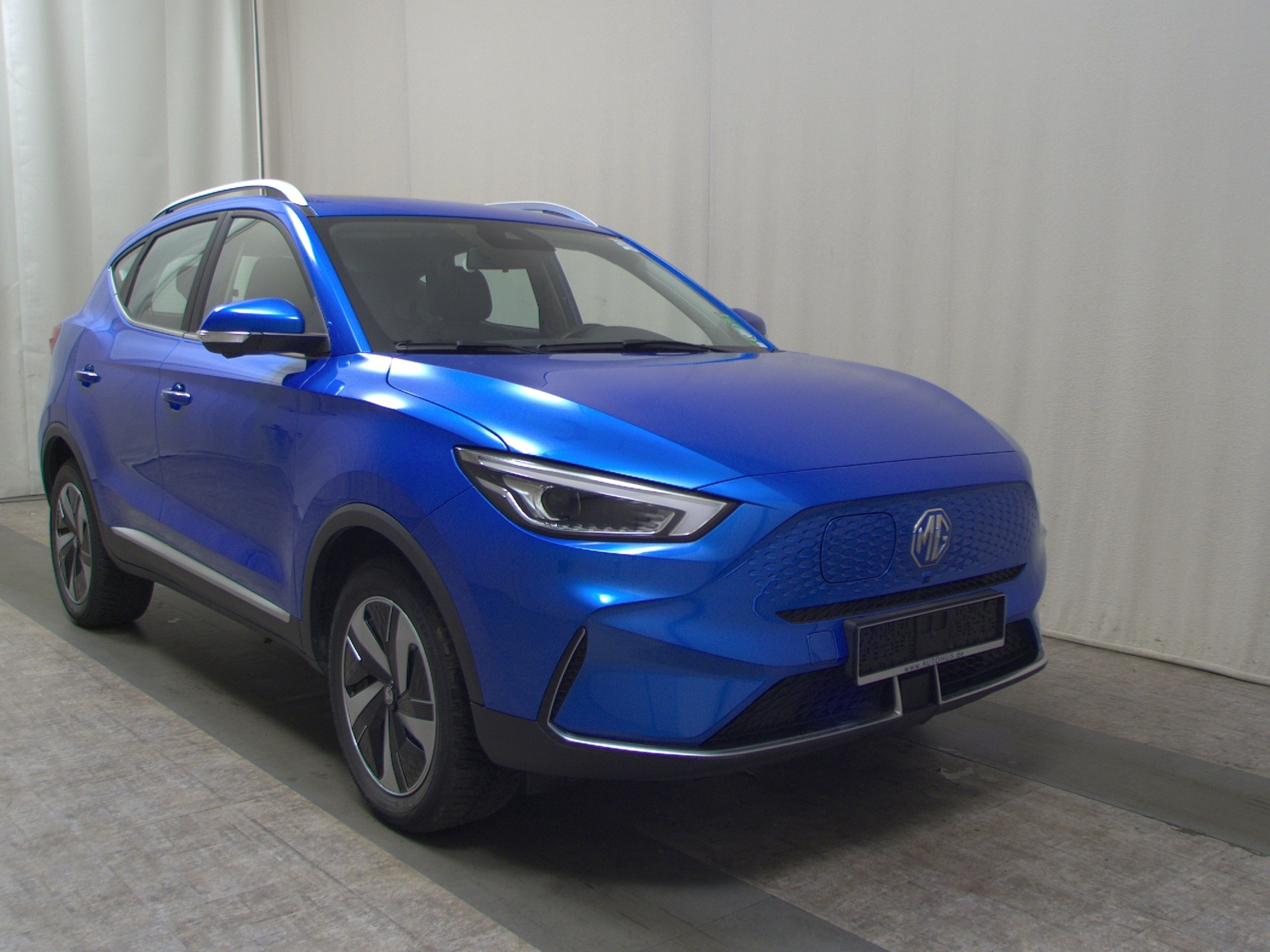 MG ZS Leder Navi LED Pano 360° ACC PDC Shz Klima 3