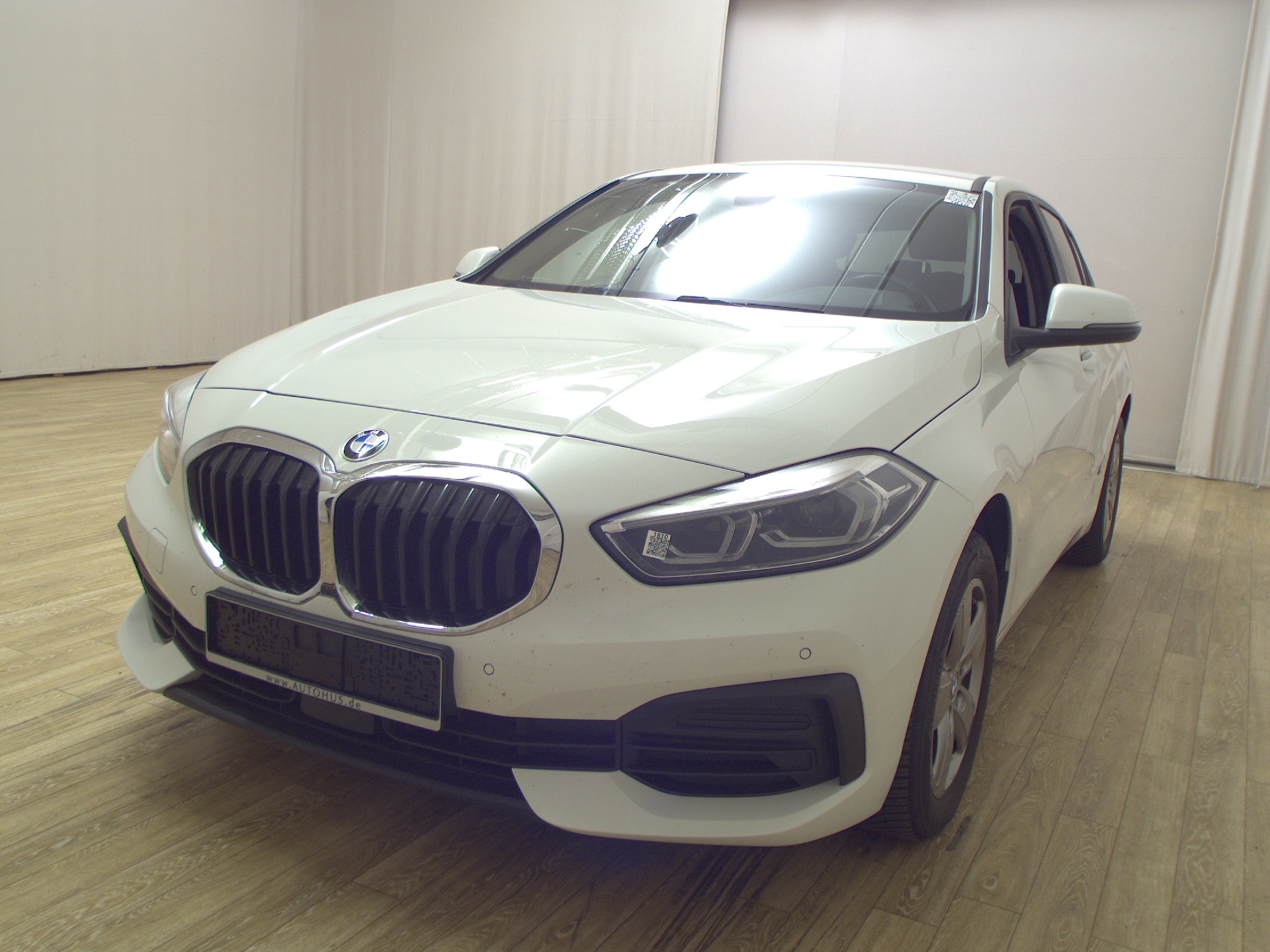 BMW 118i Advantage Navi LED LC-Pro PDC SHZ 2
