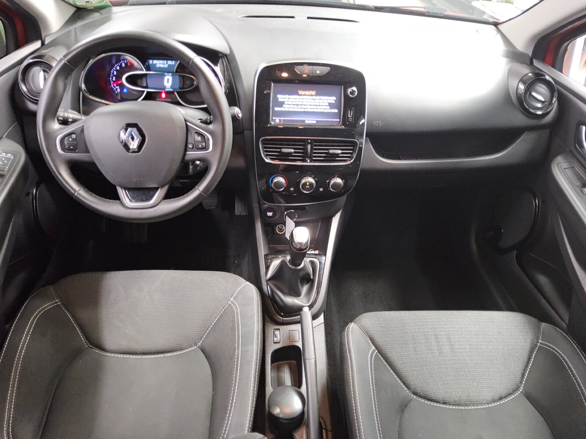 Renault Clio Grandtour 0.9 TCe Navi BT SHZ 5