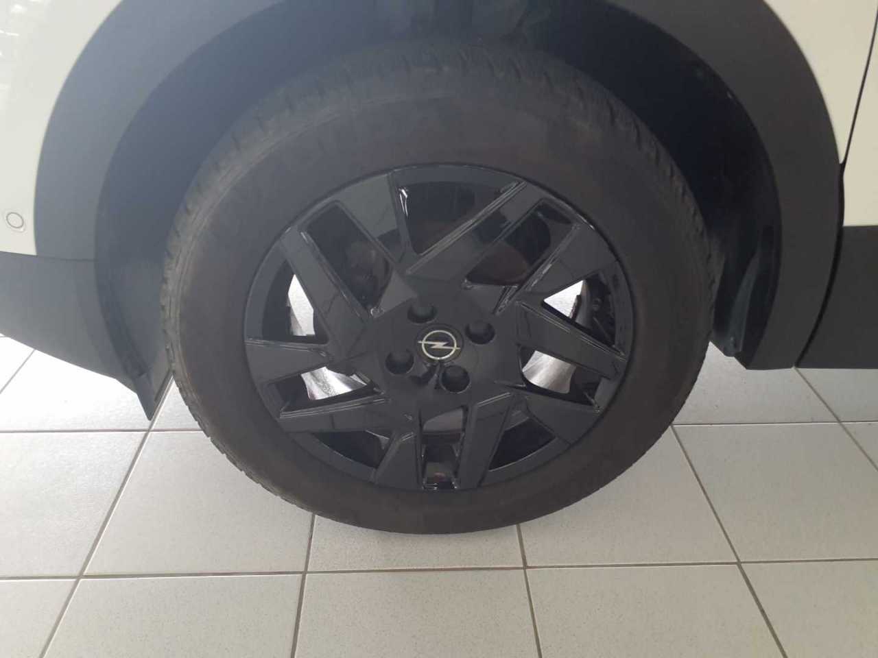 Opel Mokka 1.2 Turbo GS Line NAVI LED RADIO PANO SHZ 10