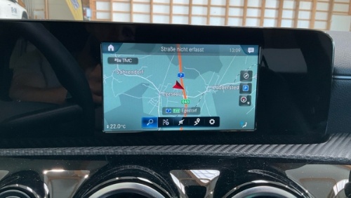 Mercedes-Benz A 180 d Style Navi LED MBUX T-Leder Sound 11
