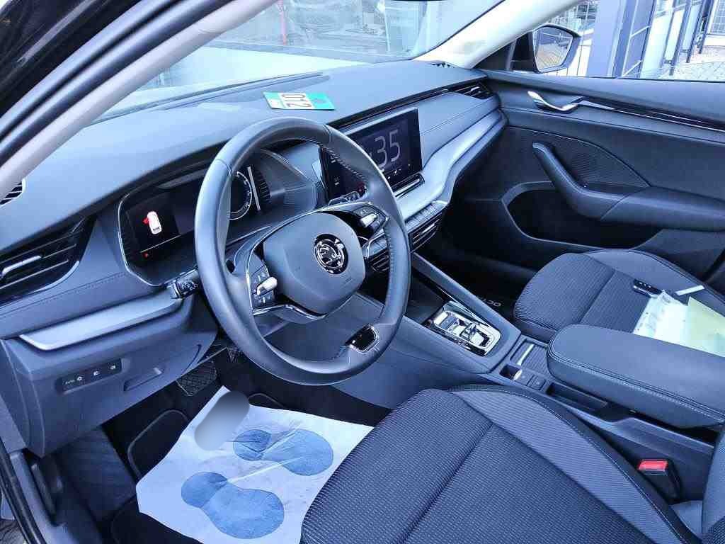 Skoda Octavia Kombi 2.0 TDI Navi vc LED PDC 6