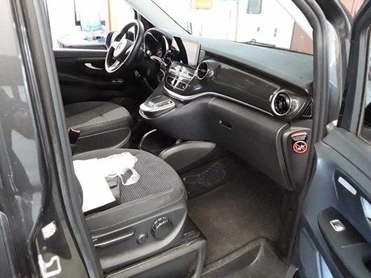 Mercedes-Benz EQV NAVI KLIMAAUT SHZ PDC HIFI 7