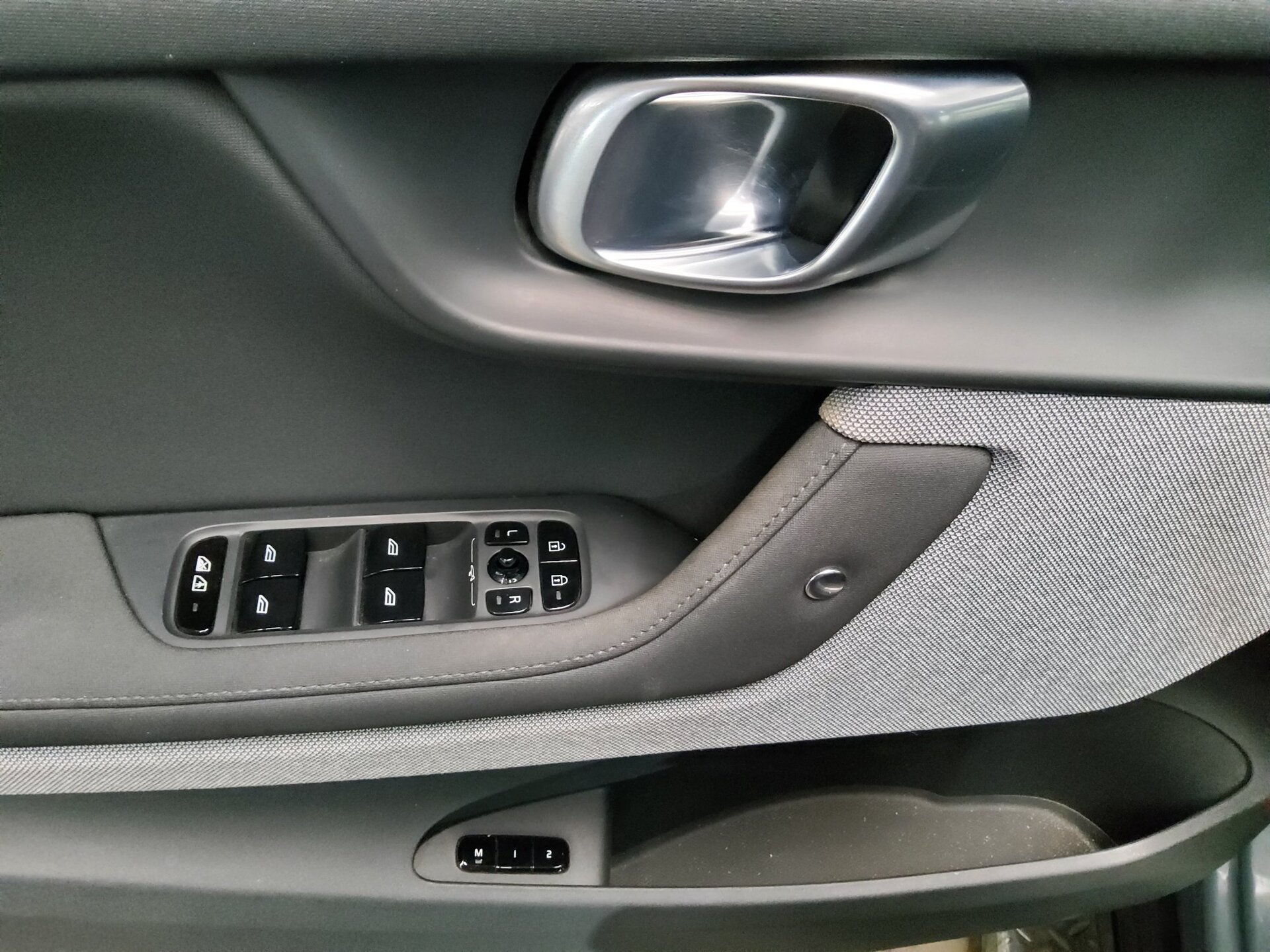 Polestar 2 Navi LED Shz RFK 360° 10