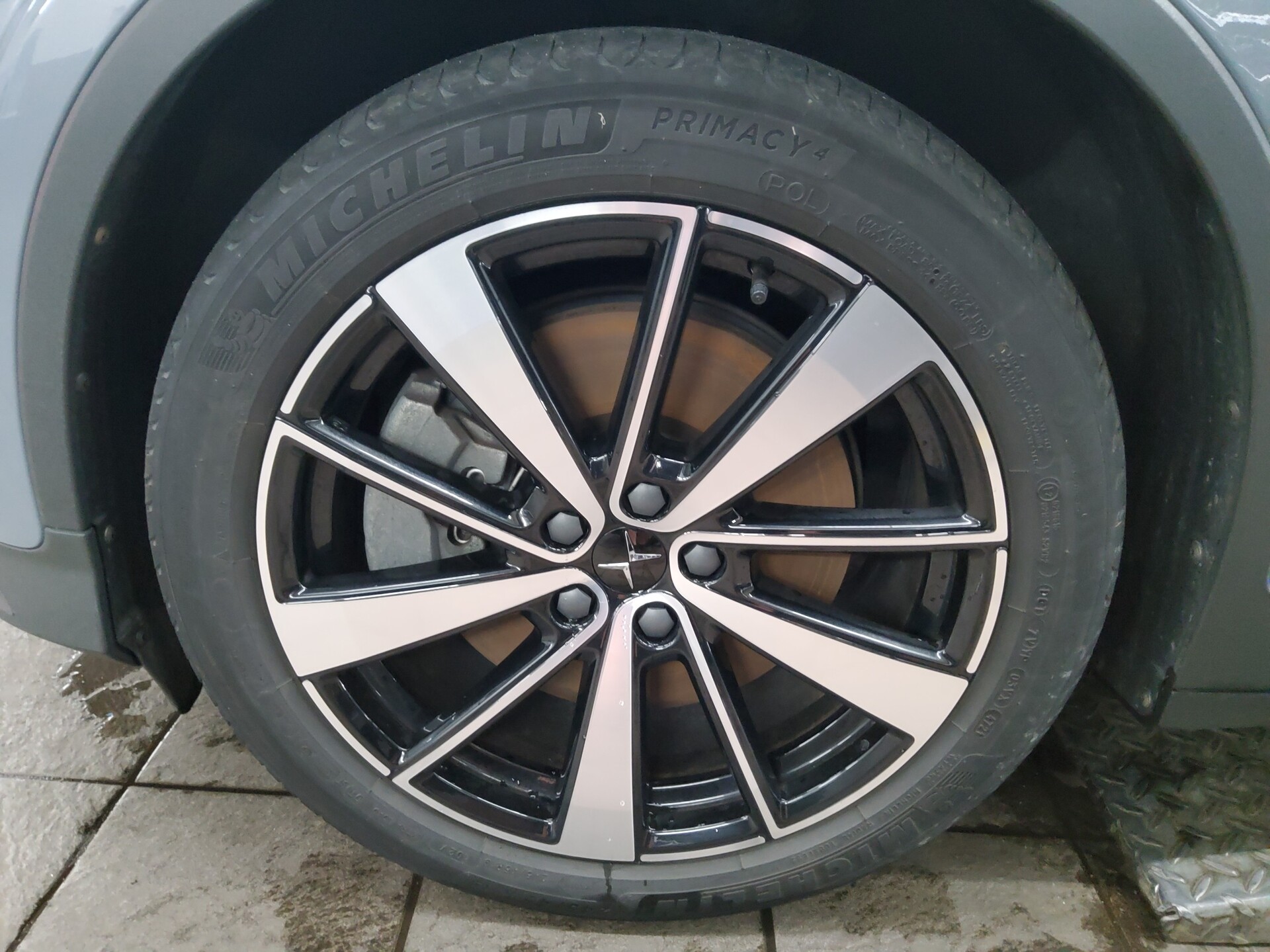 Polestar 2 Navi LED Shz RFK 360° 11