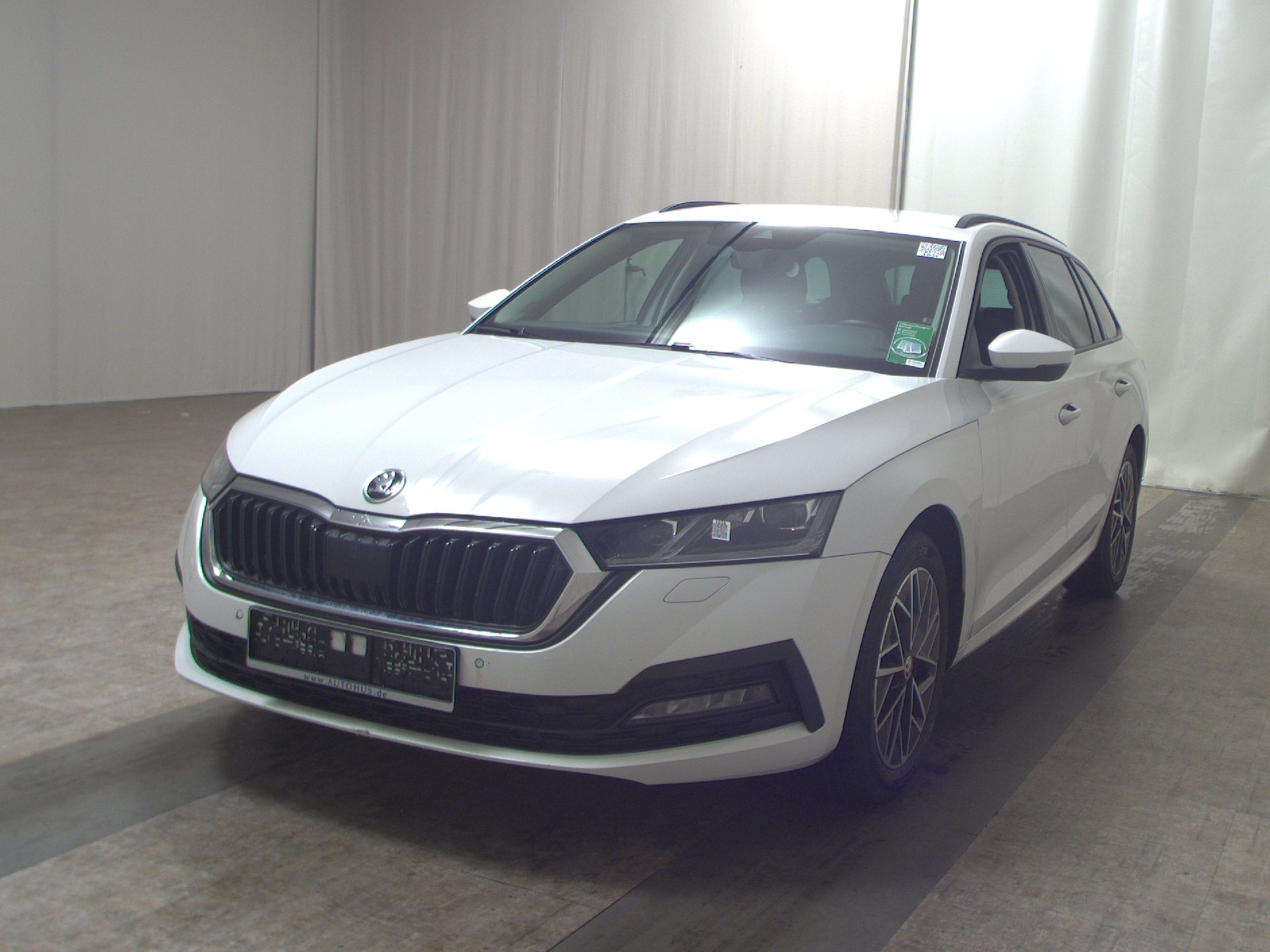 Skoda Octavia Kombi 2.0 TDI Ambition Navi LED Shz RFK 2