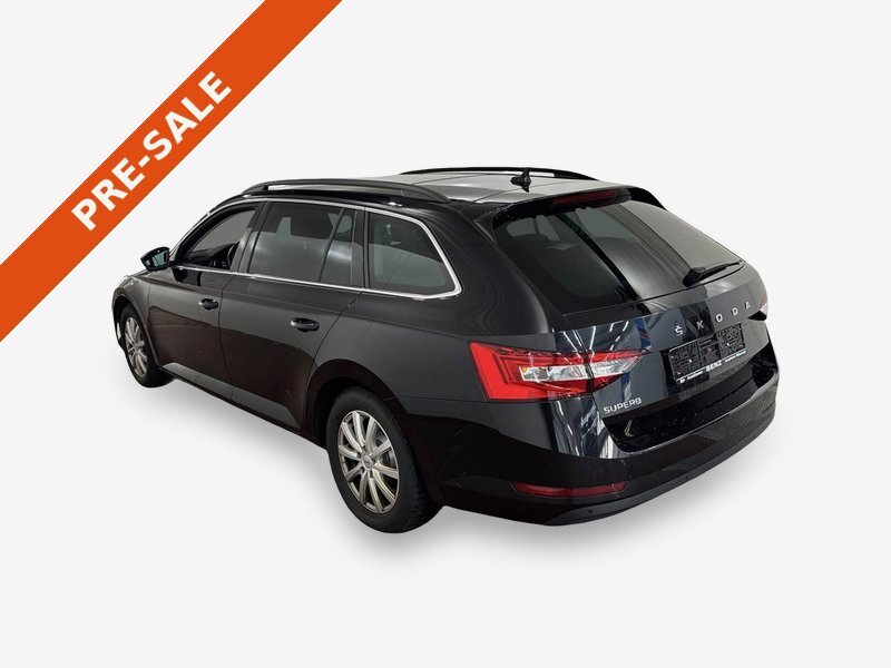 Skoda Superb Kombi 2.0 TDI Ambition NAVI LED PANO SHZ AHK 3
