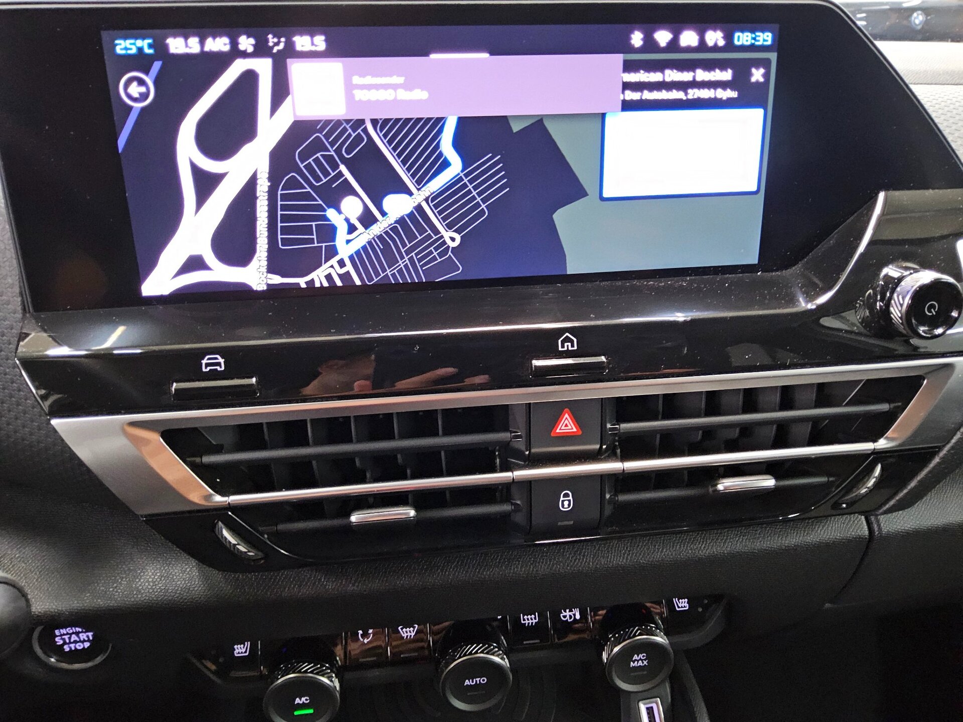 Citroën C4 1.2 PureTech KLIMAAUT SHZ HUD PDC KAMERA 7