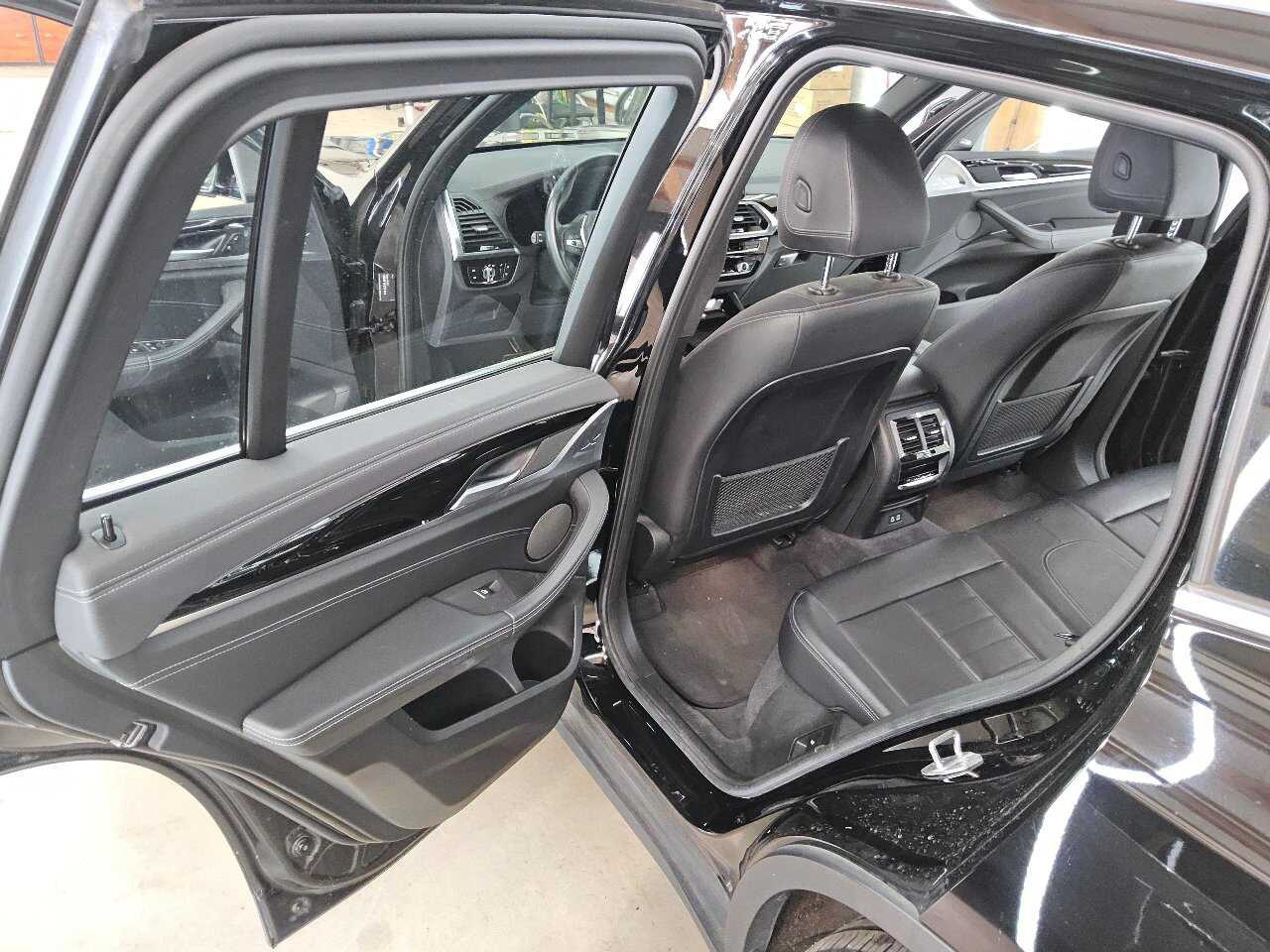 BMW X3 xDrive20i Luxury-Line LEDER KLIMAAUT LED SHZ PDC 10