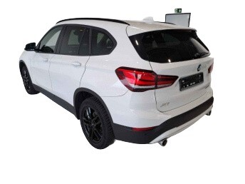 BMW X1 sDrive18d NAVI KLIMAAUT LED RADIO MFL 4