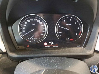 BMW X1 sDrive18d NAVI KLIMAAUT LED RADIO MFL 9