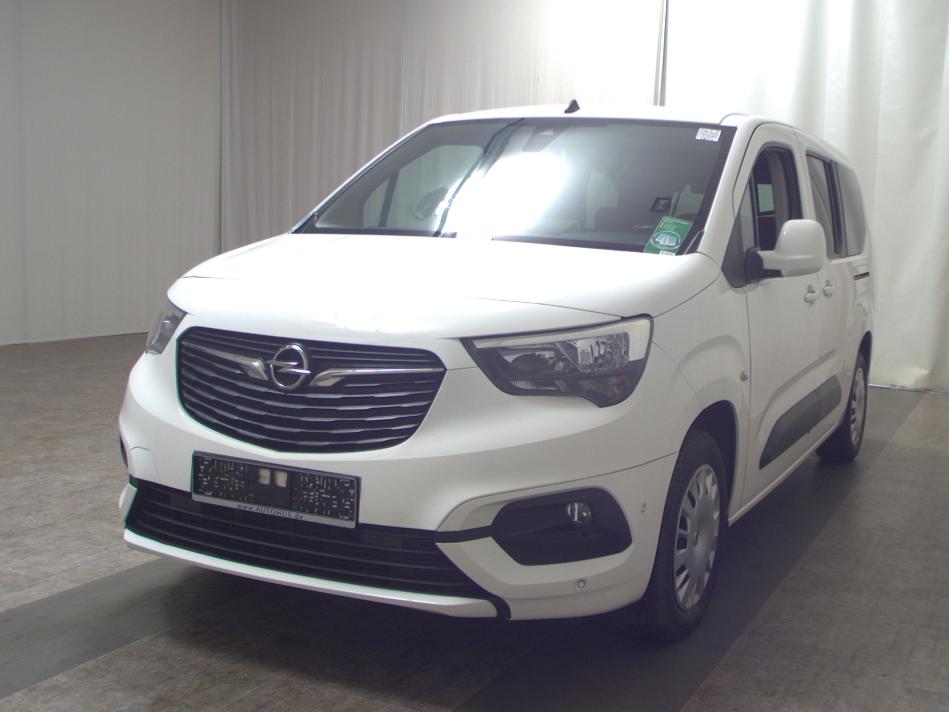 Opel Combo Life 1.5 D Edition AHK PDC SHZ DAB 2