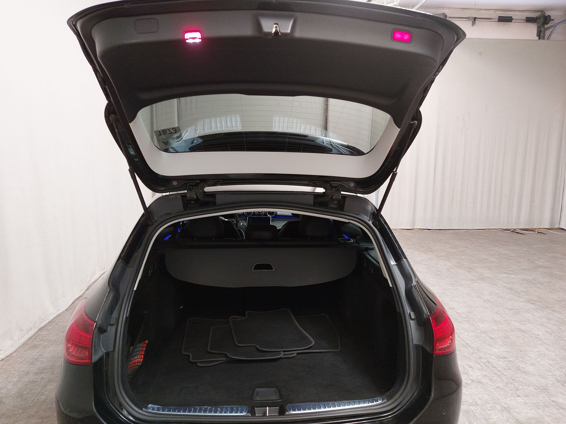 Mercedes-Benz C 220 T d Avantgarde NAVI LED KAMERA 19