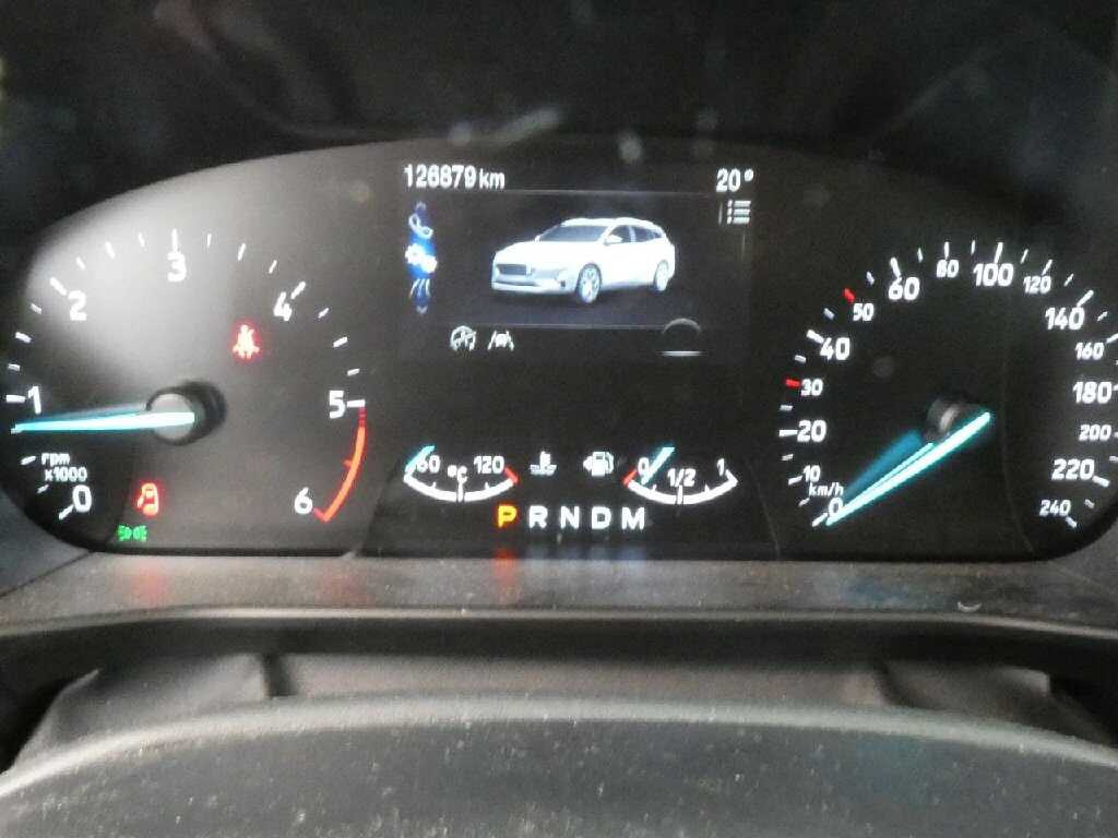 Ford Focus Turnier 1.5 EB Cool&Connect Navi LED PDC Sportsitze 6