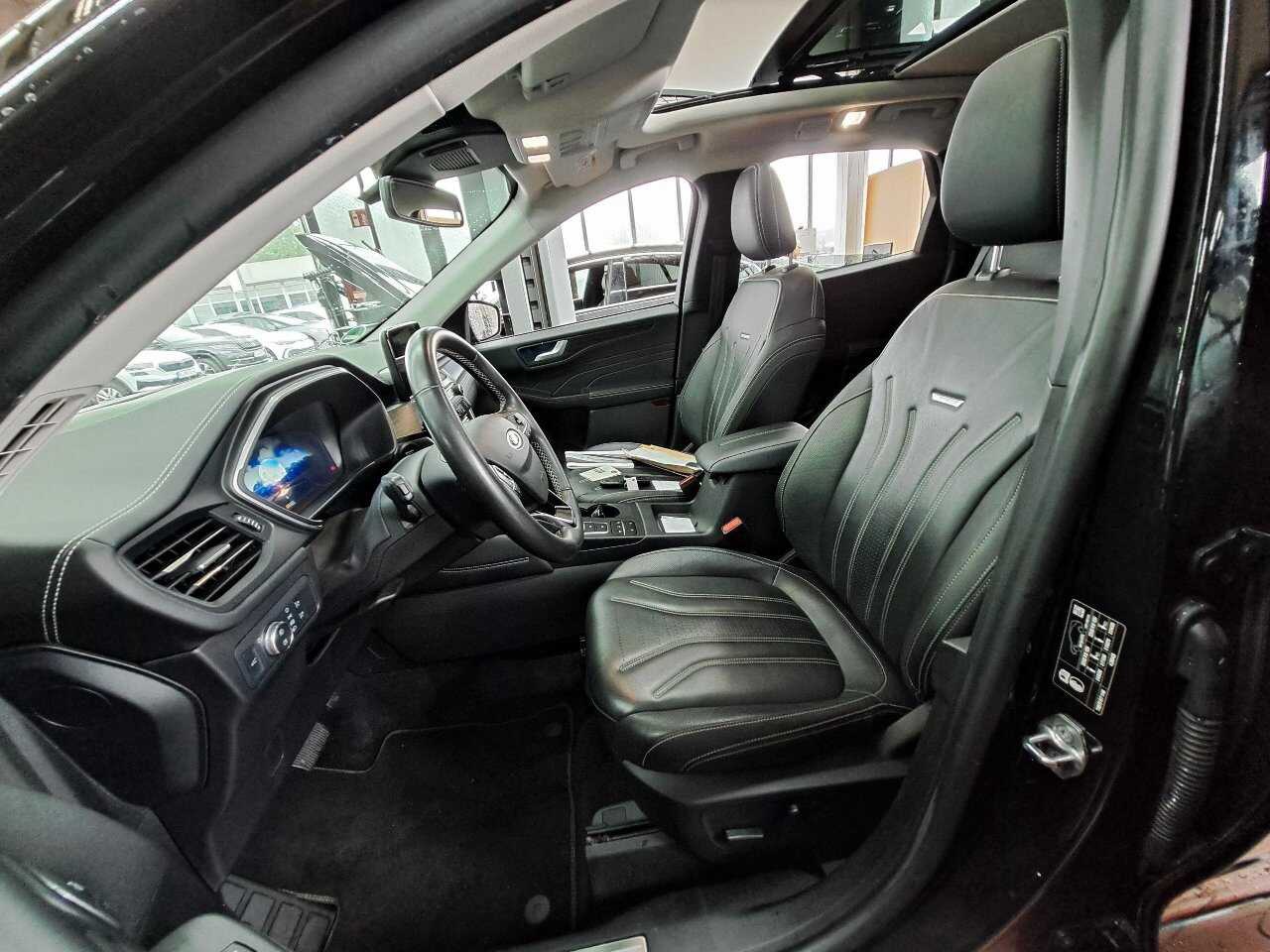 Ford Kuga 2.0 EB Vignale LEDER KLIMAAUT LED SPORTSITZE PANO 6