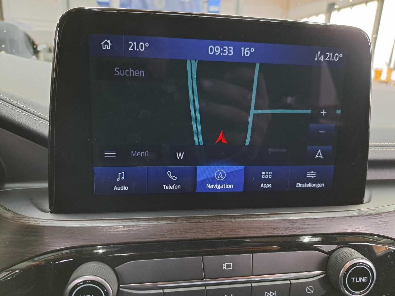 Ford Kuga 2.0 EB Vignale LEDER KLIMAAUT LED SPORTSITZE PANO 9