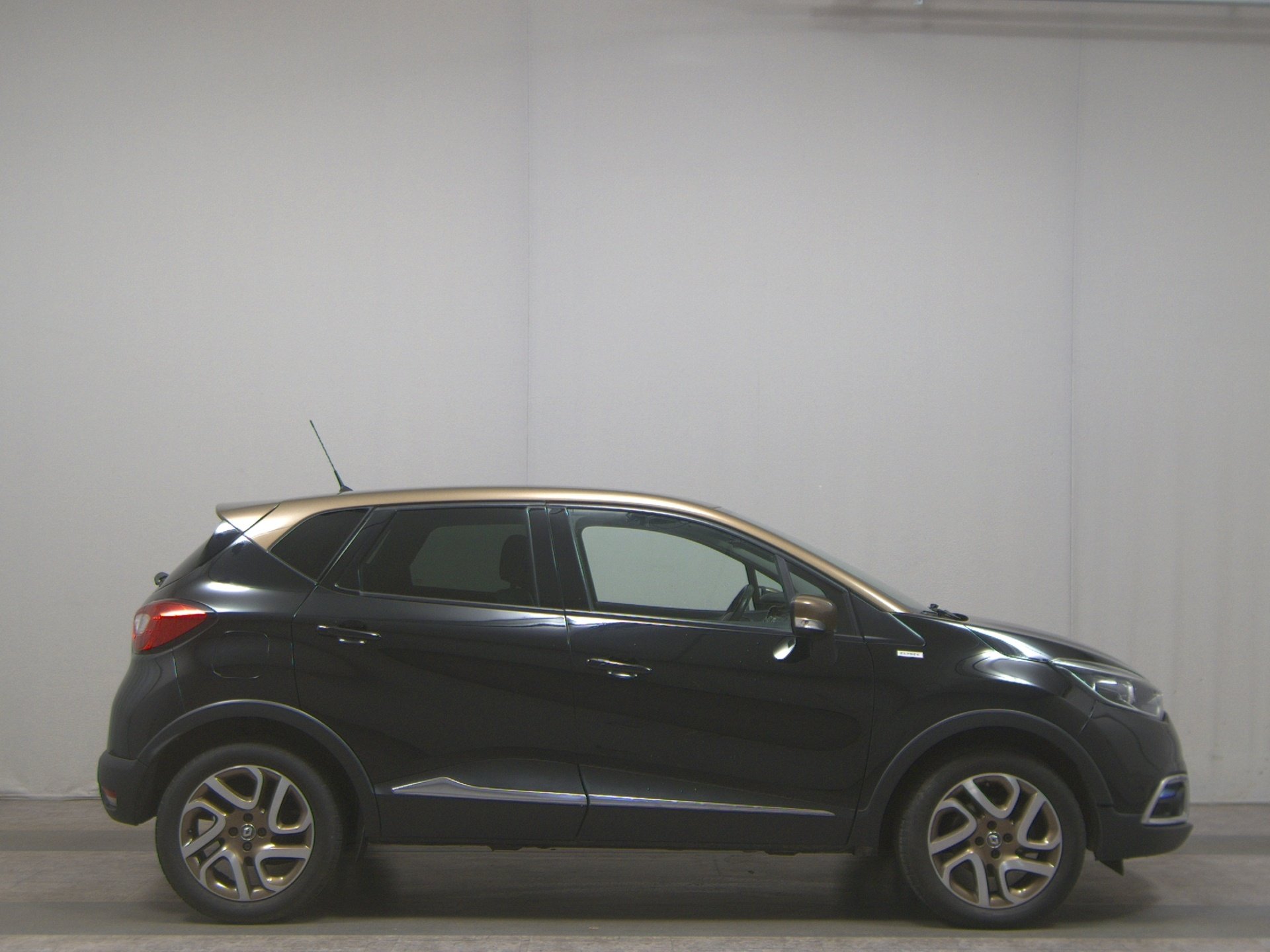 Renault Captur 1.5 dCi Energy Navi AHK RfK Keyless Shz