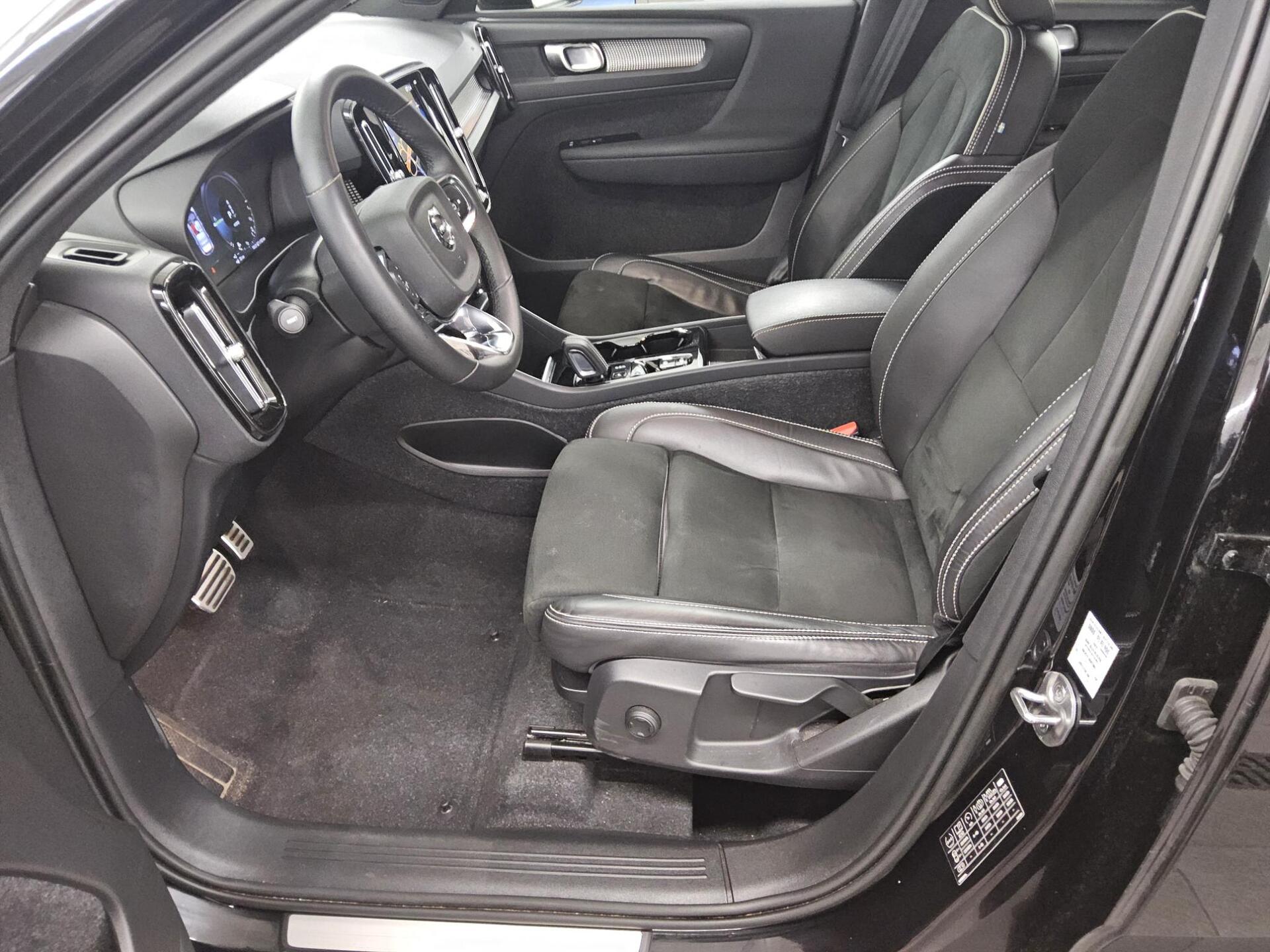 Volvo XC40 T4 Recharge R-Design Navi LED T-Leder RFK Sound 9