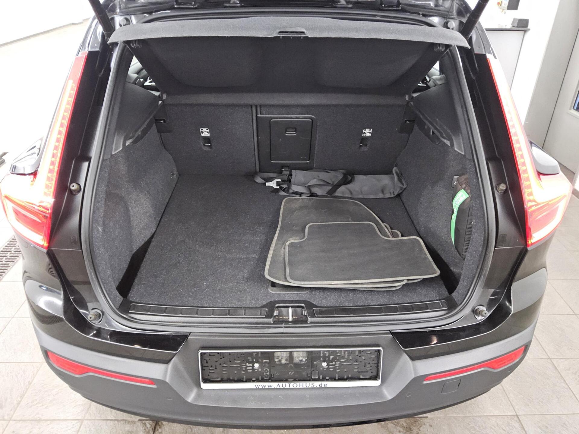 Volvo XC40 T4 Recharge R-Design Navi LED T-Leder RFK Sound 12